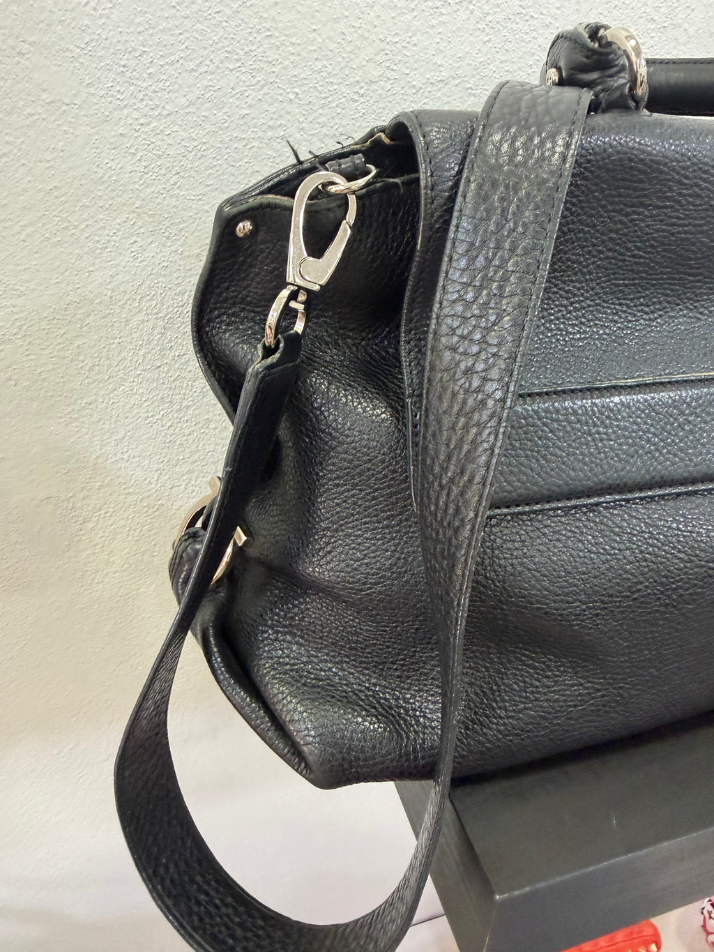 Salvatore Ferragamo Sofia Bag in pelle nera