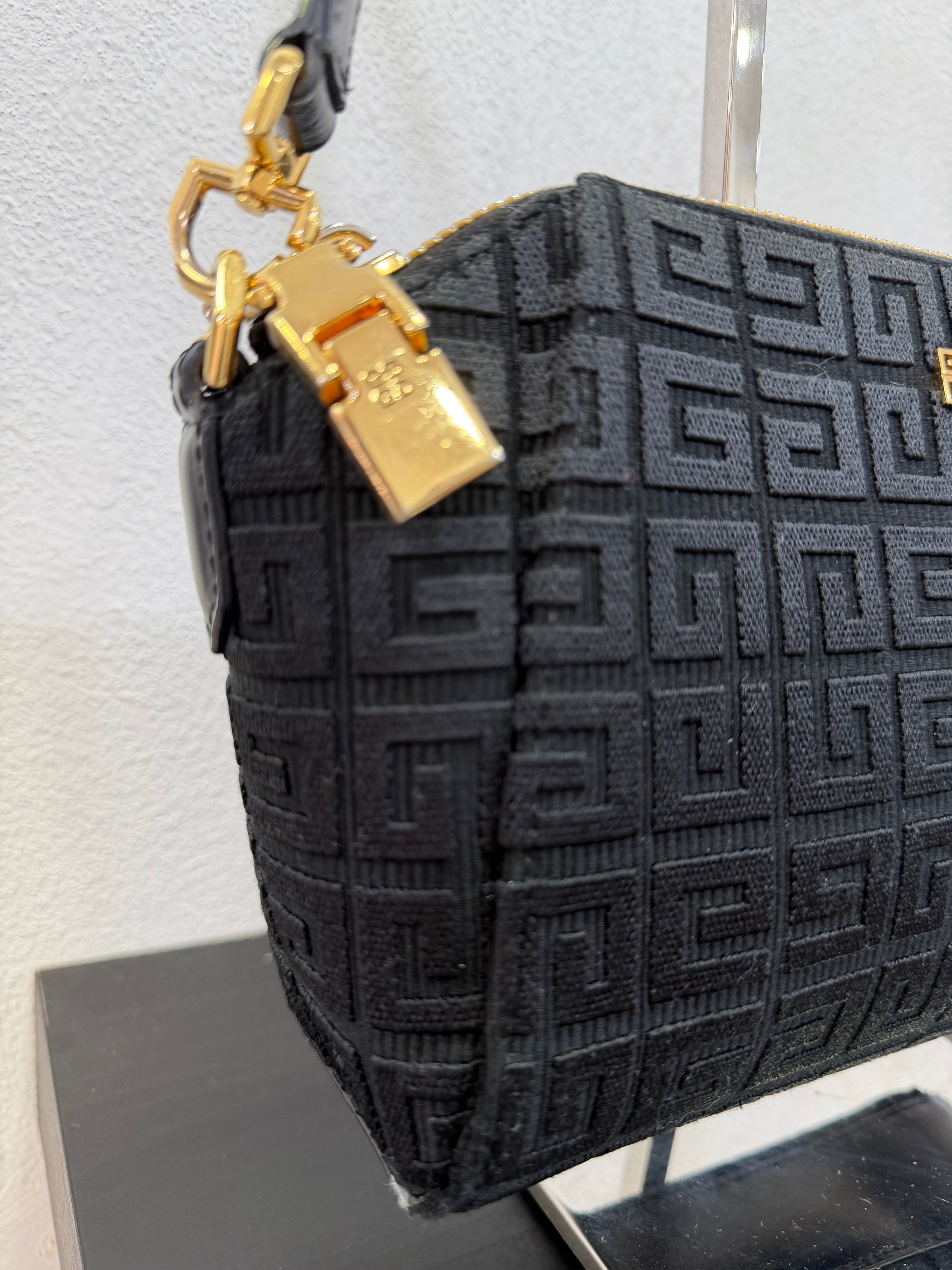 Givenchy Antigona Mini in tela 4G