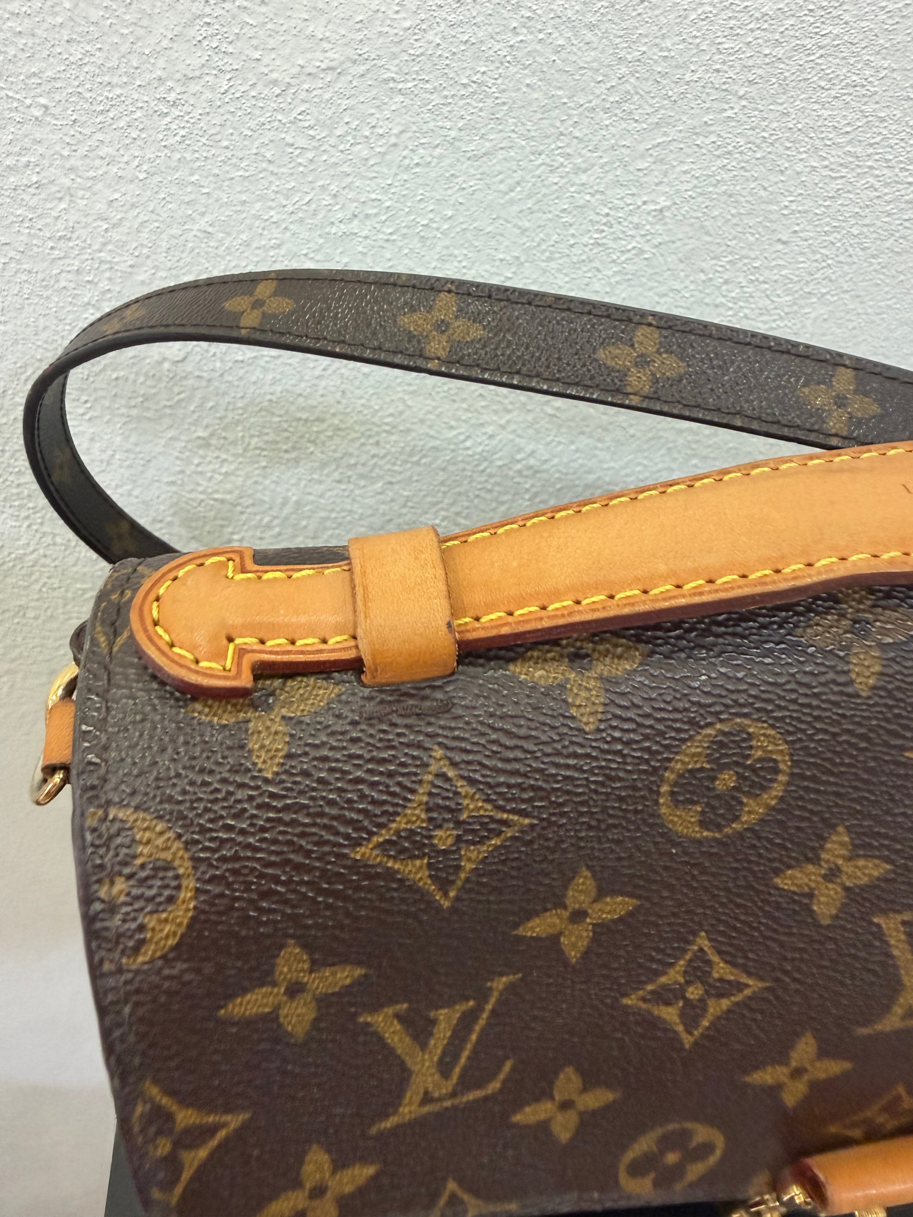 Louis Vuitton Metis Monogram