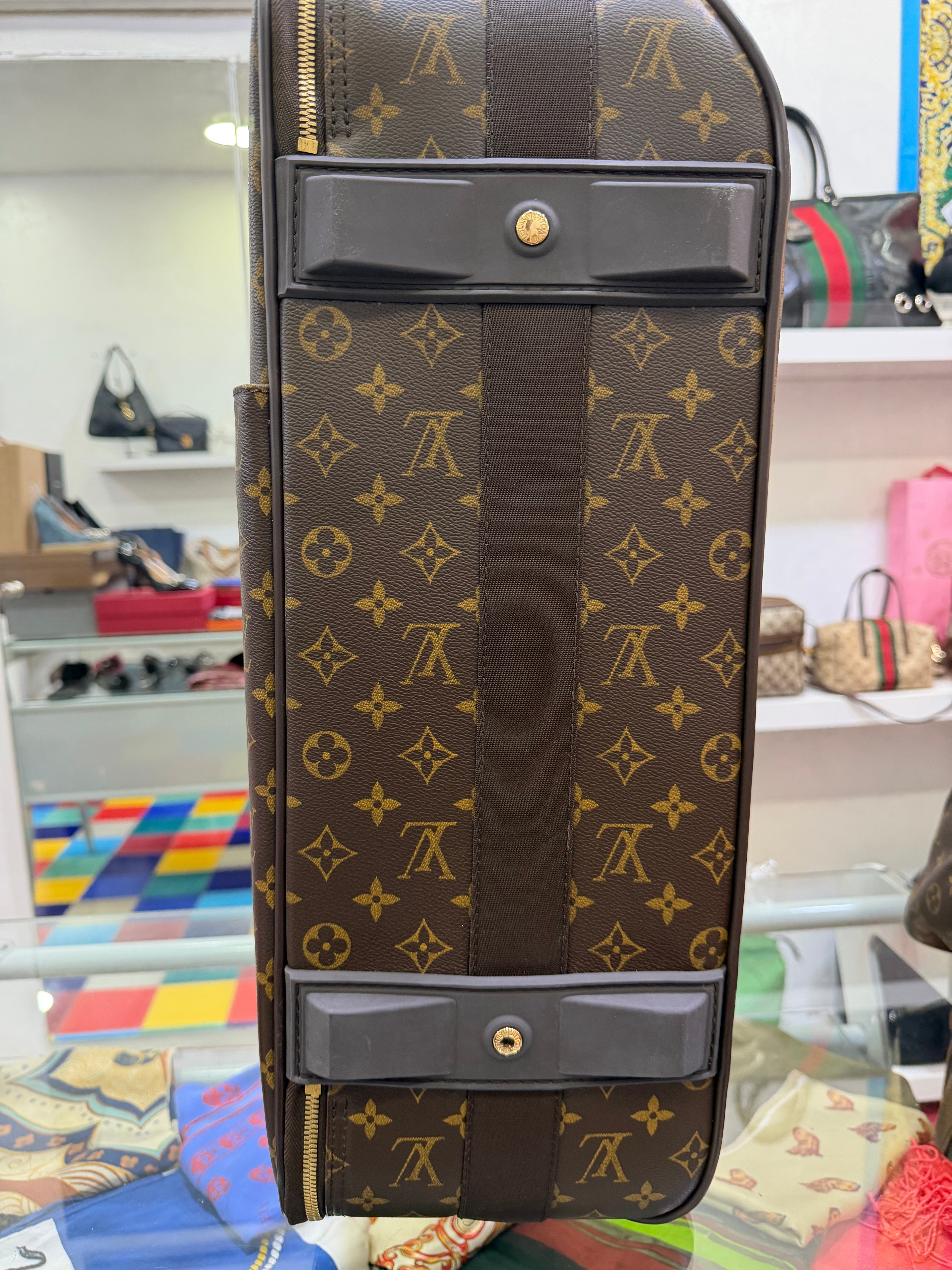 Louis Vuitton Pegase 55 Monogram
