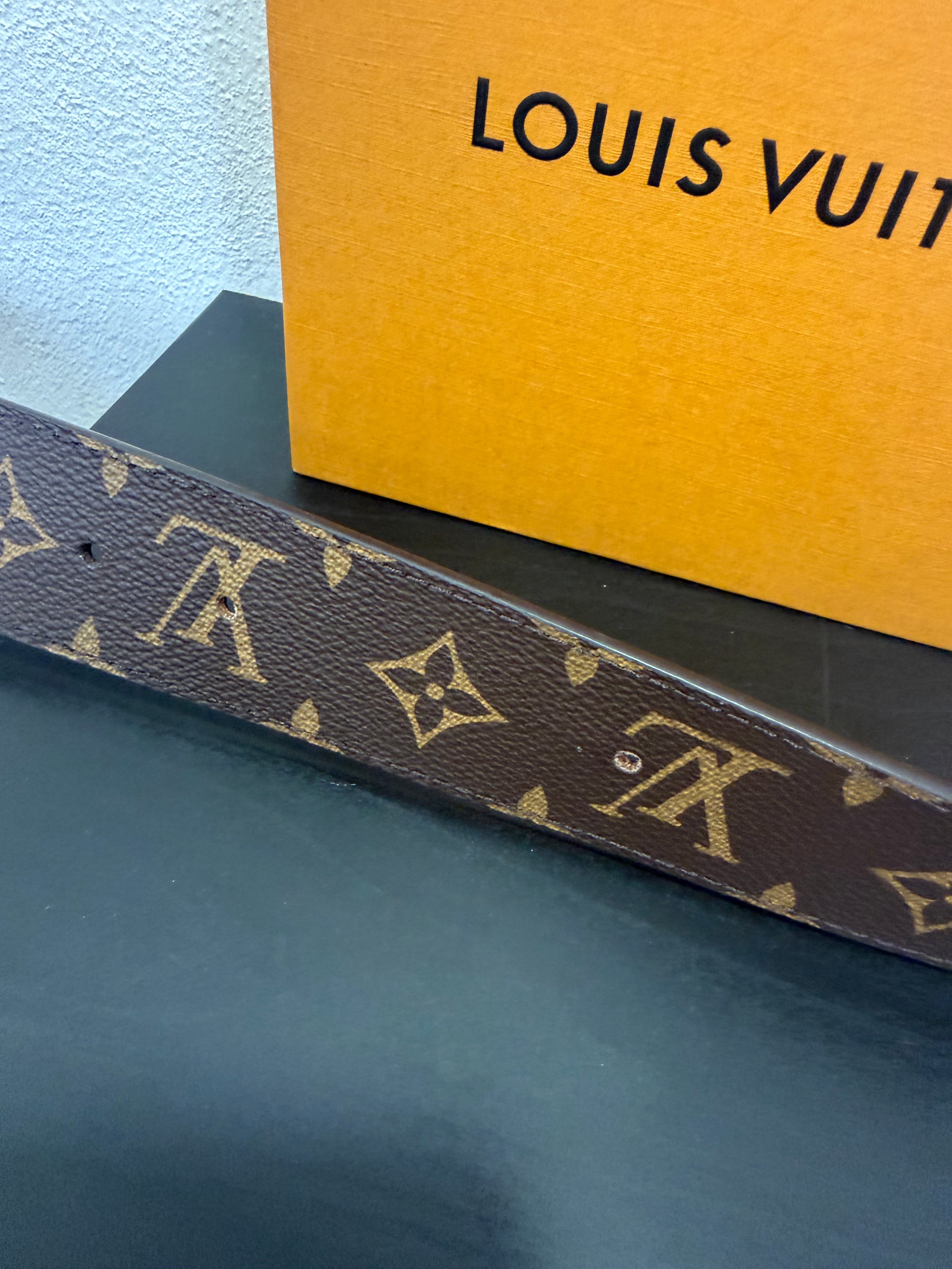 Louis Vuitton Cintura Initiales 80