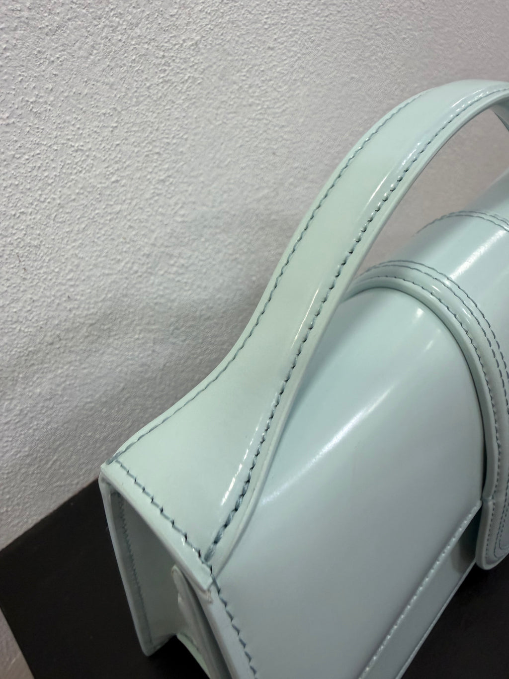 Jacquemus Le Grand Bambino