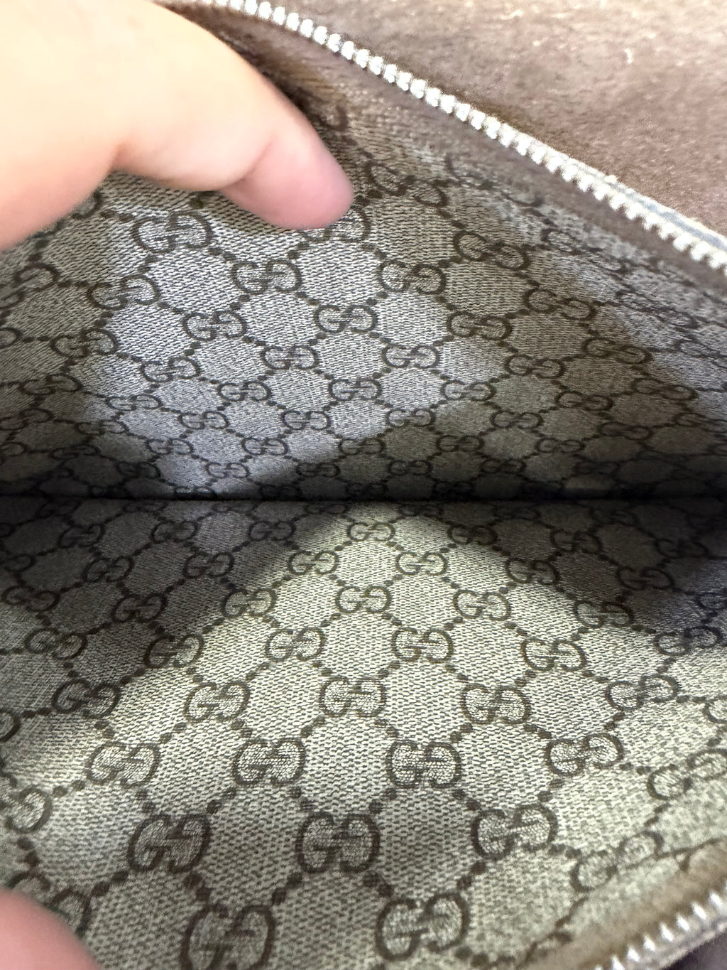 Gucci Dyonisus Medium GG Supreme