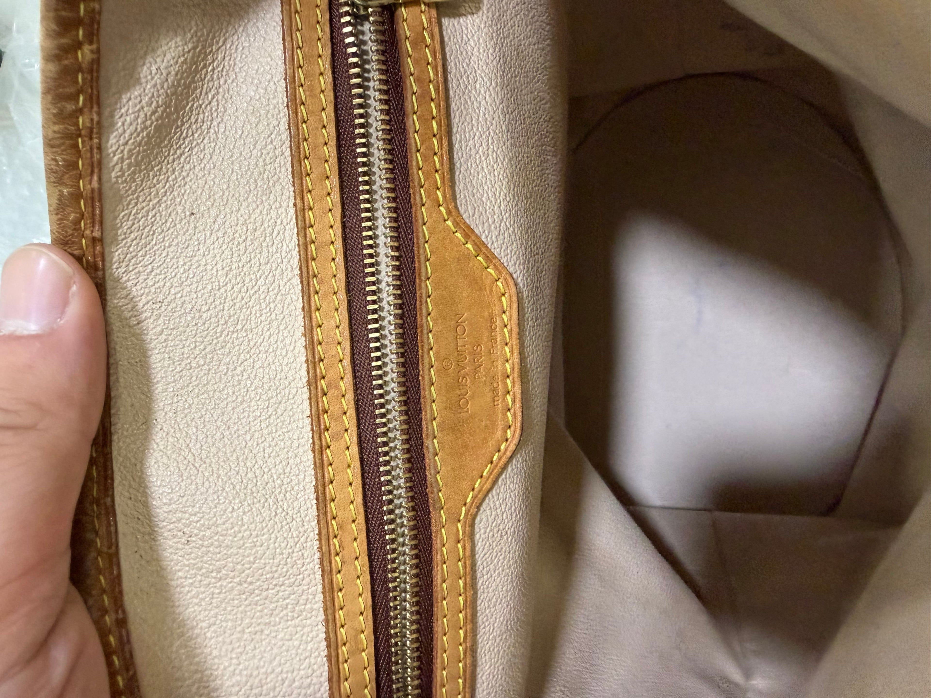 Louis Vuitton Bucket Bag GM