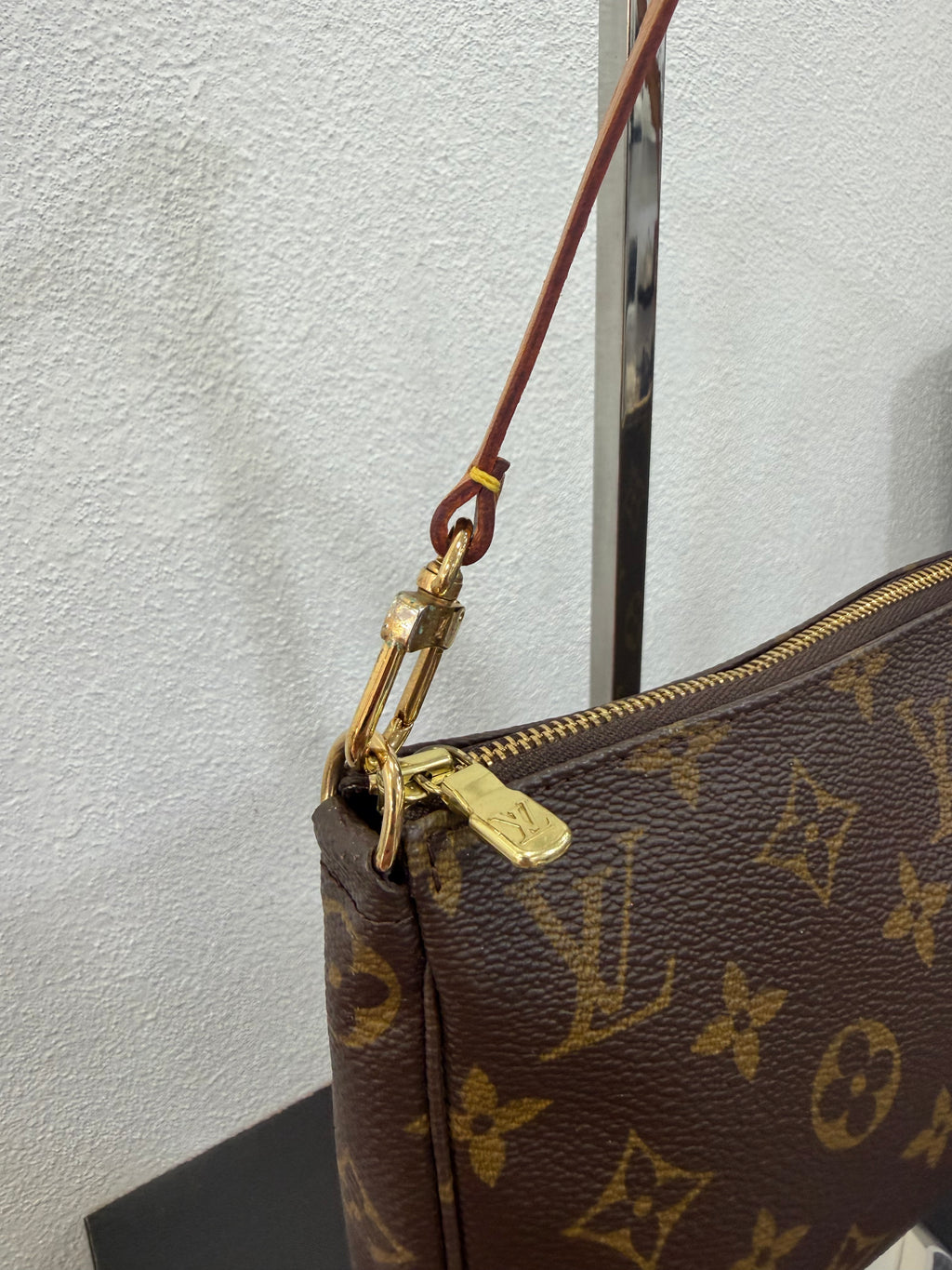 Louis Vuitton Pochette Accessoires