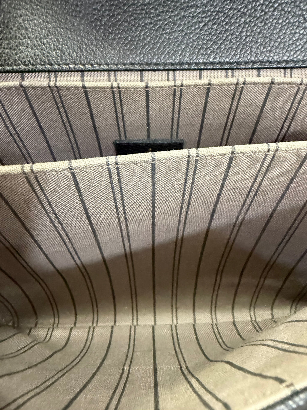 Louis Vuitton Metis Empreinte Nero