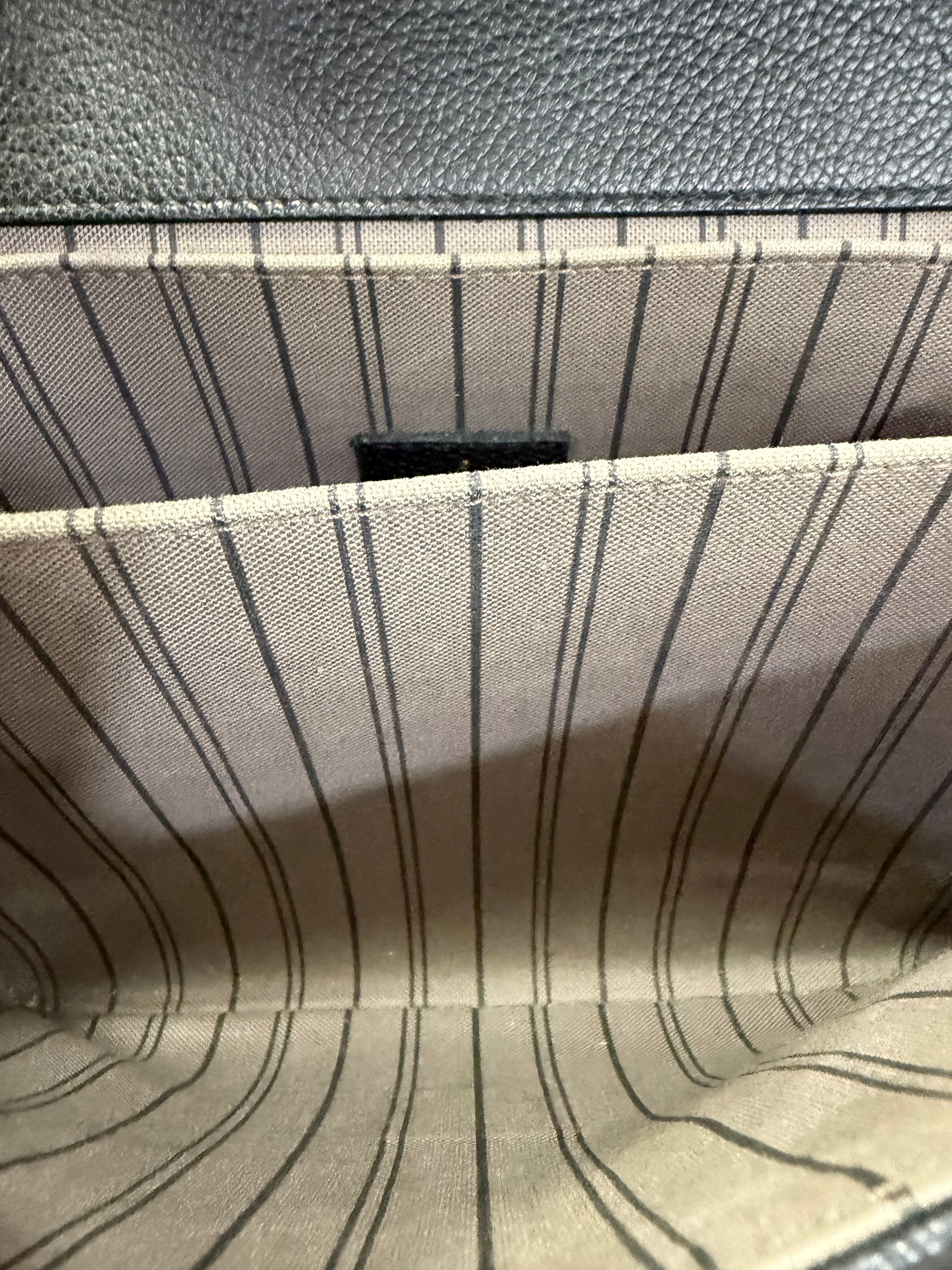 Louis Vuitton Metis Empreinte Nero