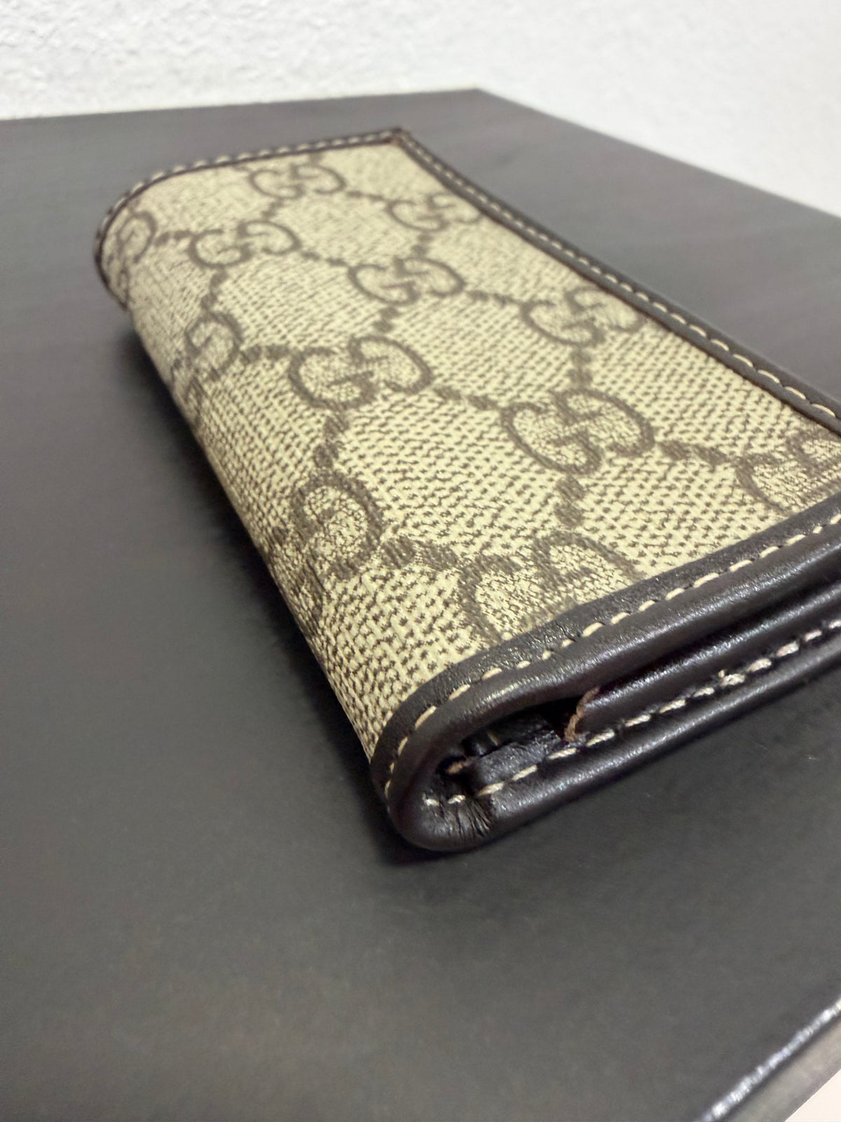Gucci Porta chiavi/ portafogli GG