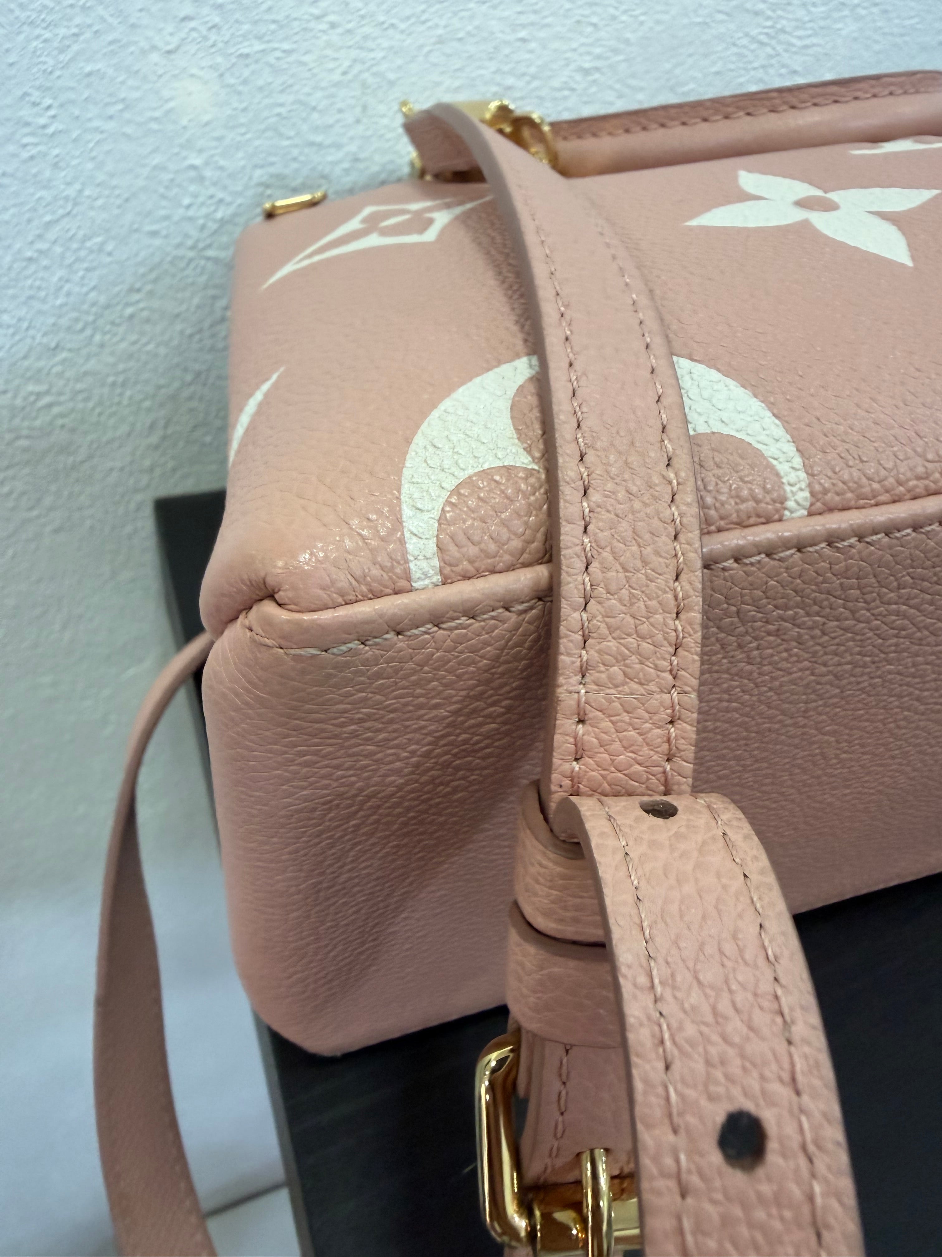 Louis Vuitton Petit Palais Empreinte rosa