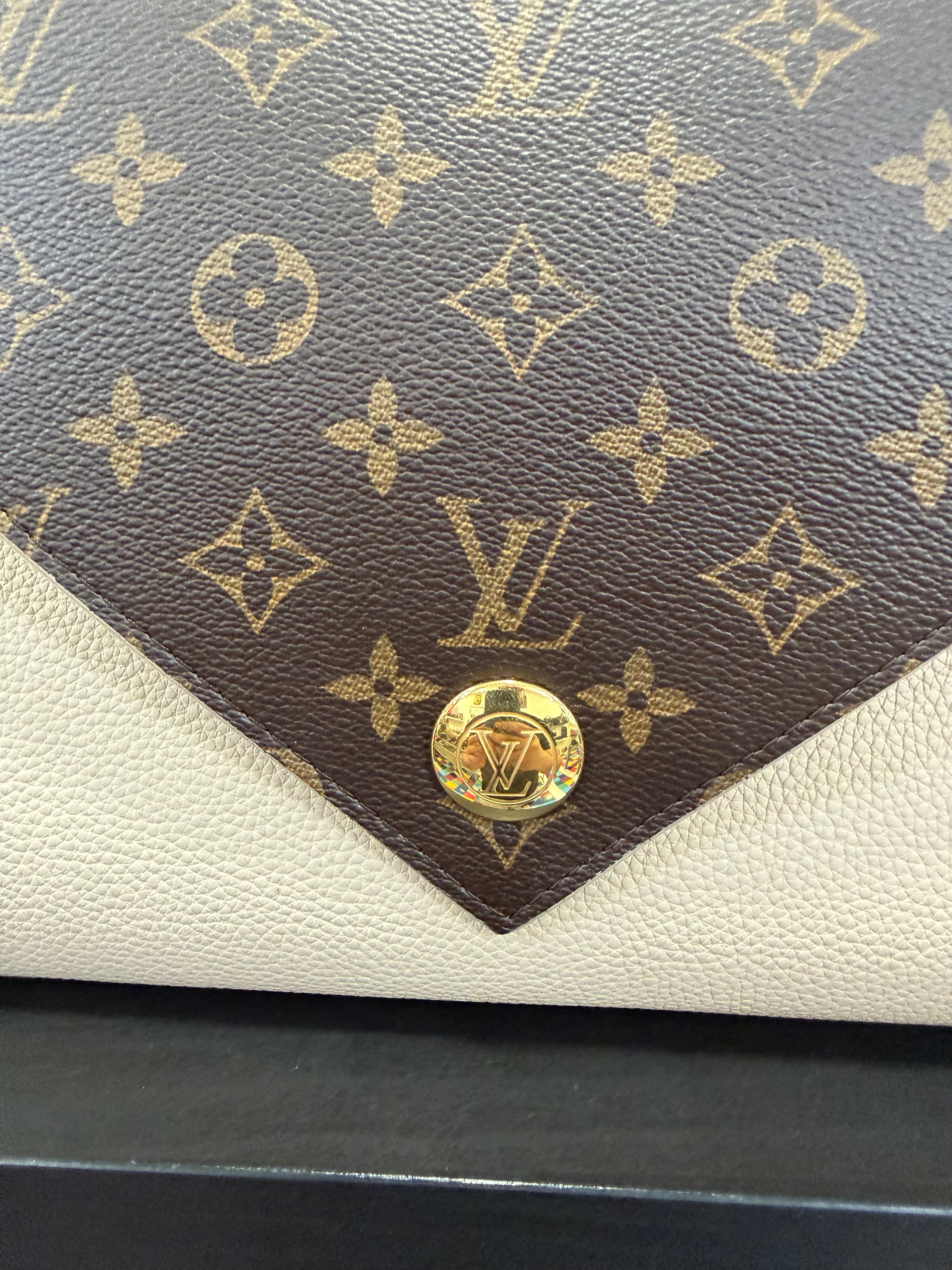 Louis Vuitton Double V Bag