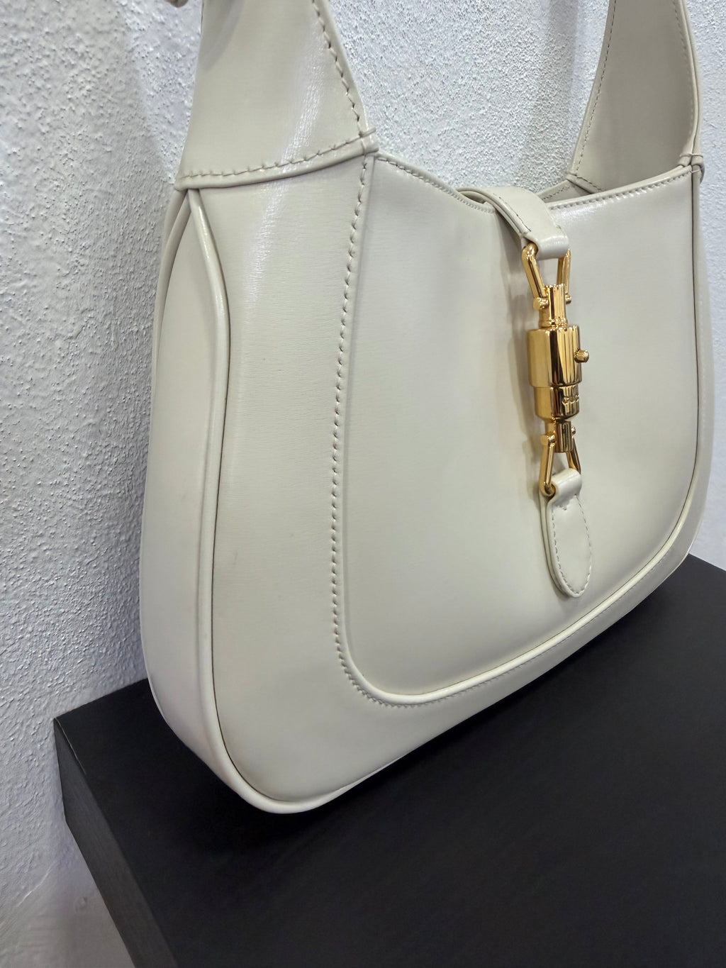 Gucci Jackie 1961 media burro