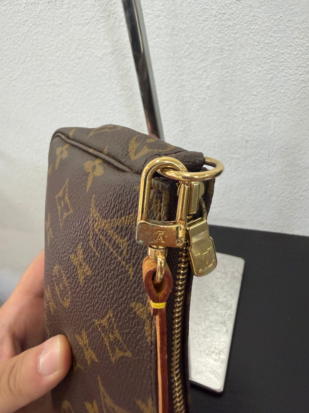 Louis Vuitton Pochette Accessoires
