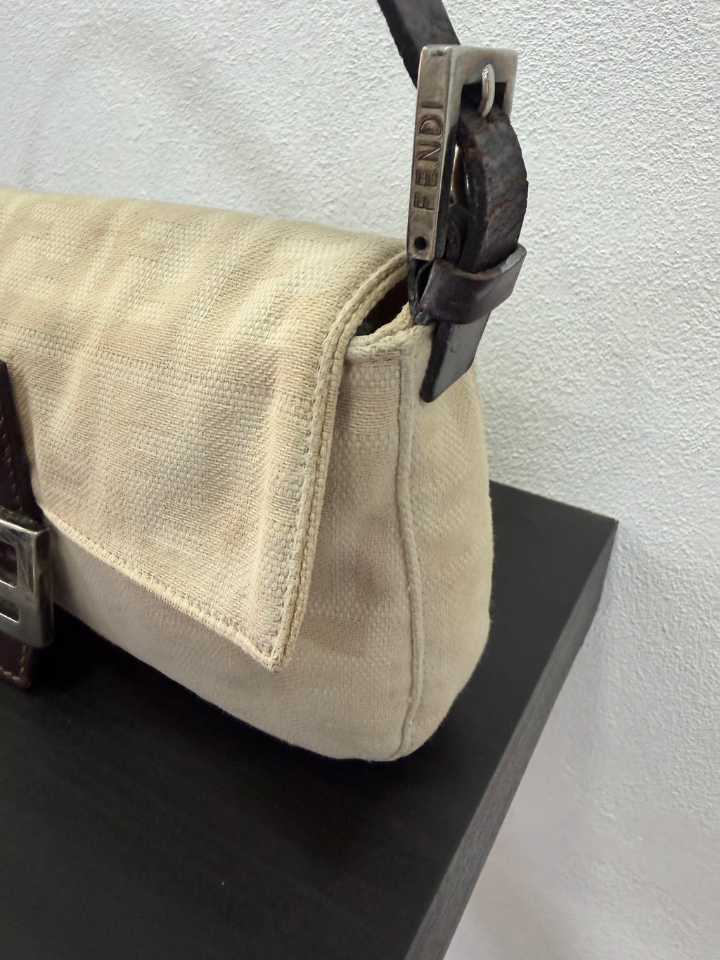 Fendi Baguette Zucca canvas beige