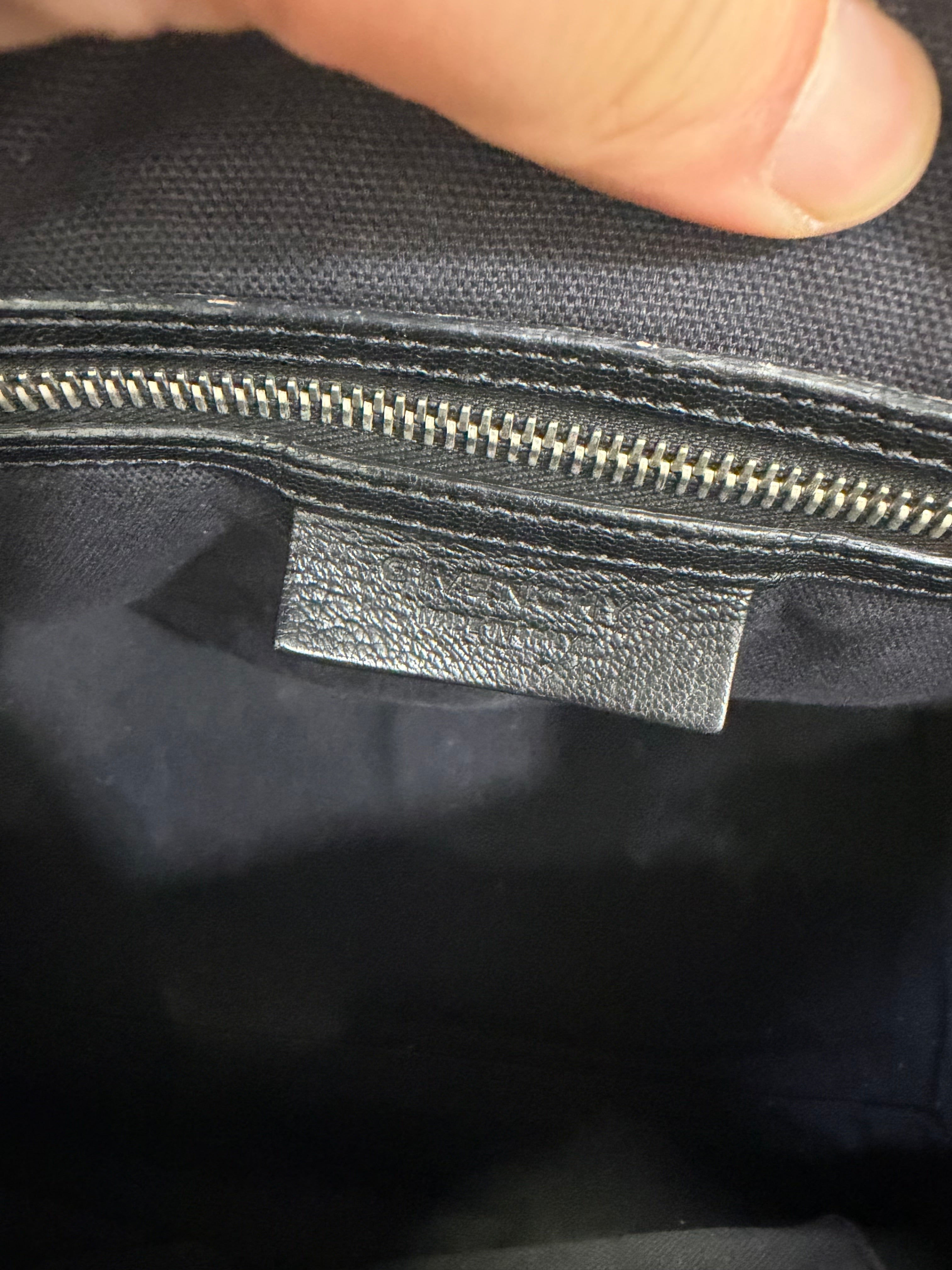 Givenchy Antigona Grande Nera