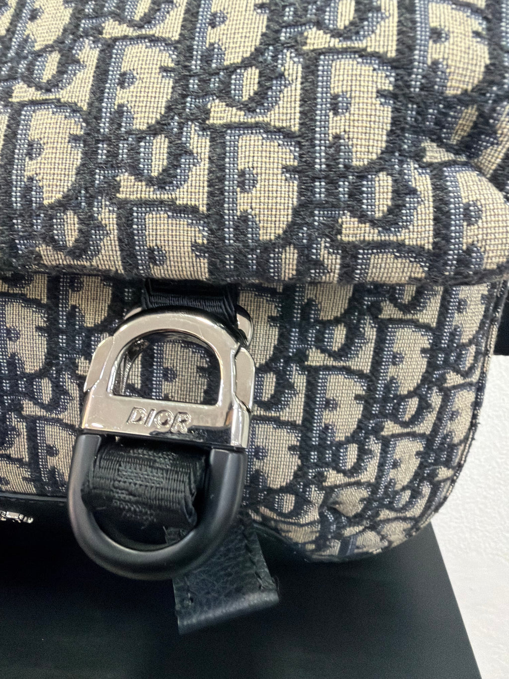 Christian Dior Explorer Messenger Dior oblique jacquard