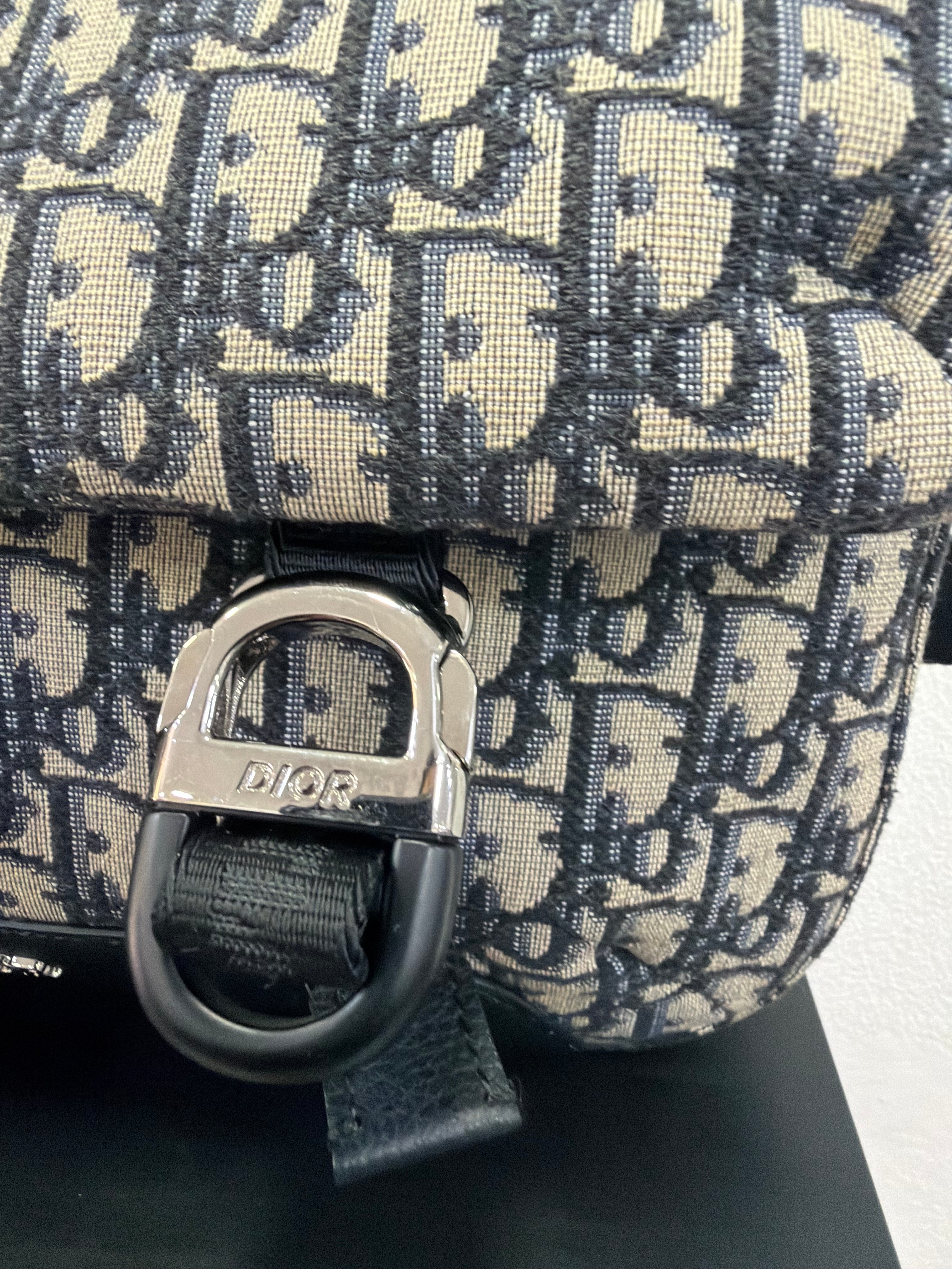 Christian Dior Explorer Messenger Dior oblique jacquard