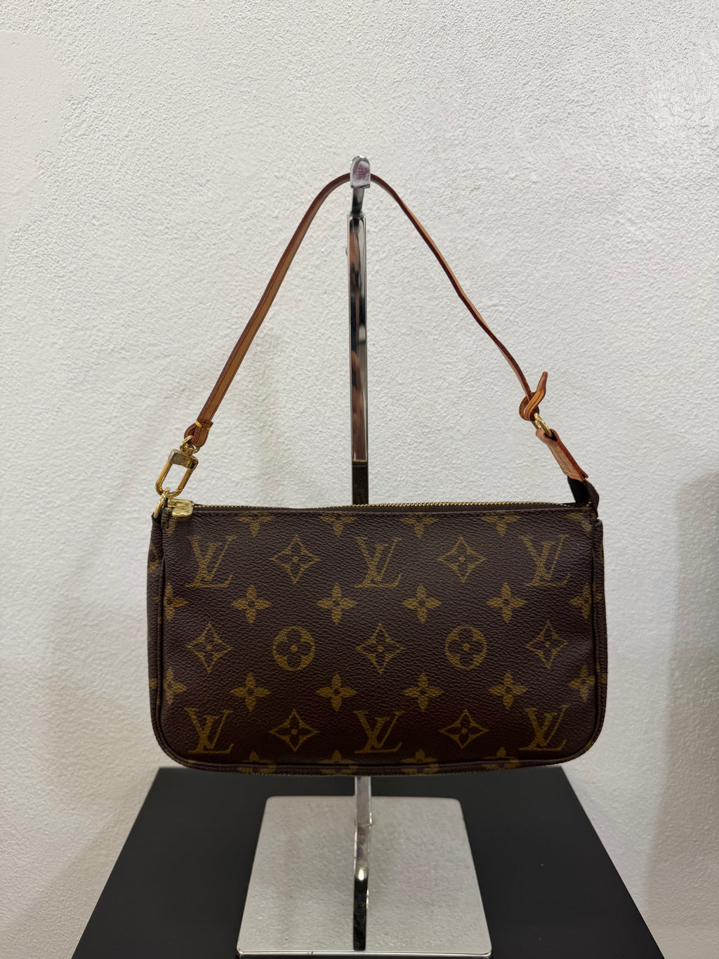 Louis Vuitton Pochette Accessoires