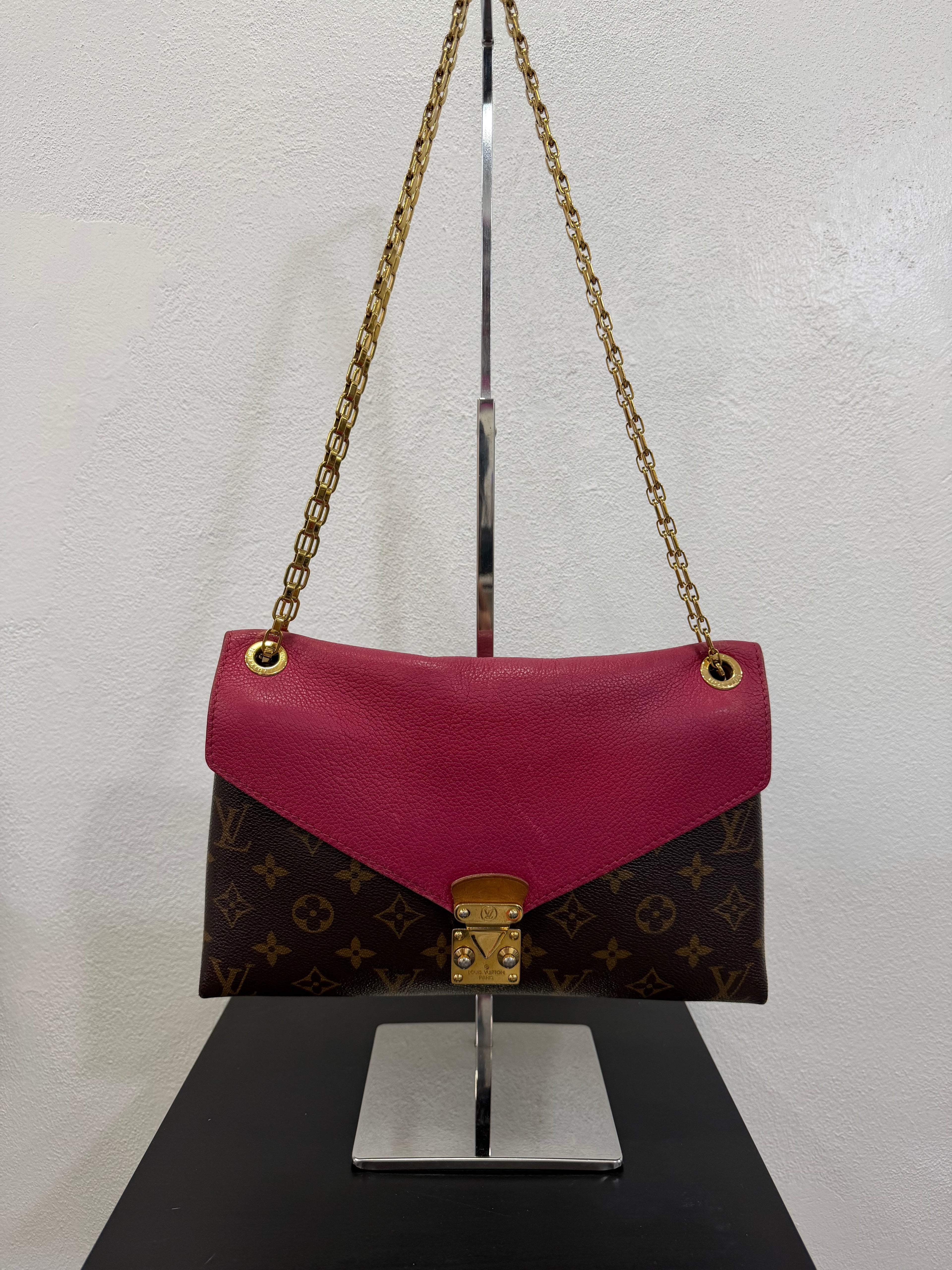 Louis vuitton Pallas Chain