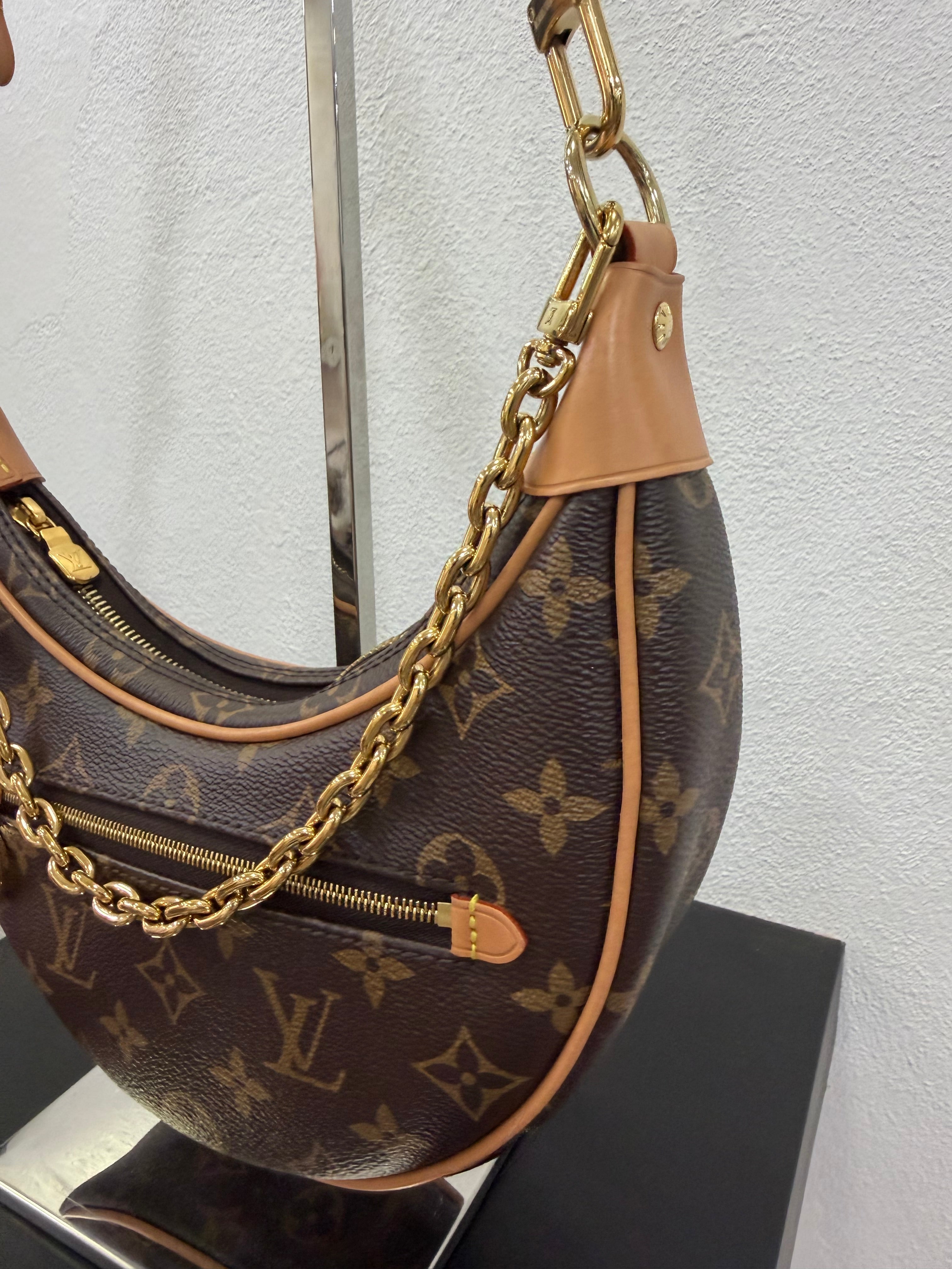 Louis vuitton Loop Monogram