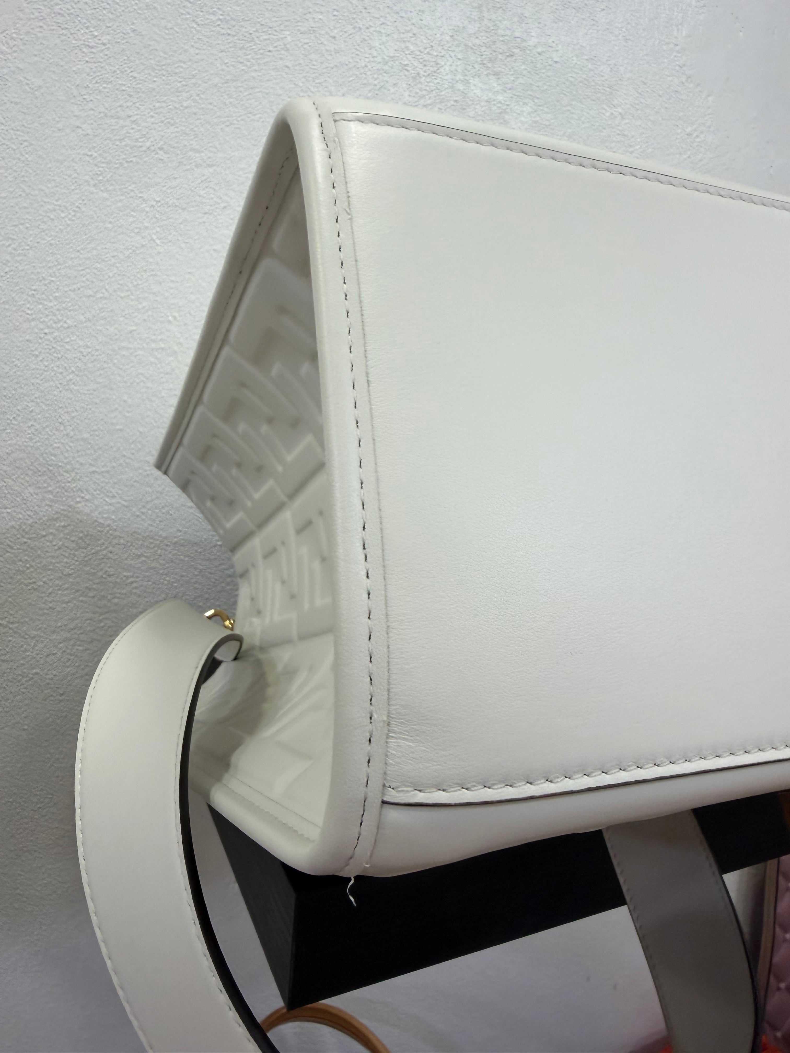 Fendi Sunshine Medium Bianco FF imbottito