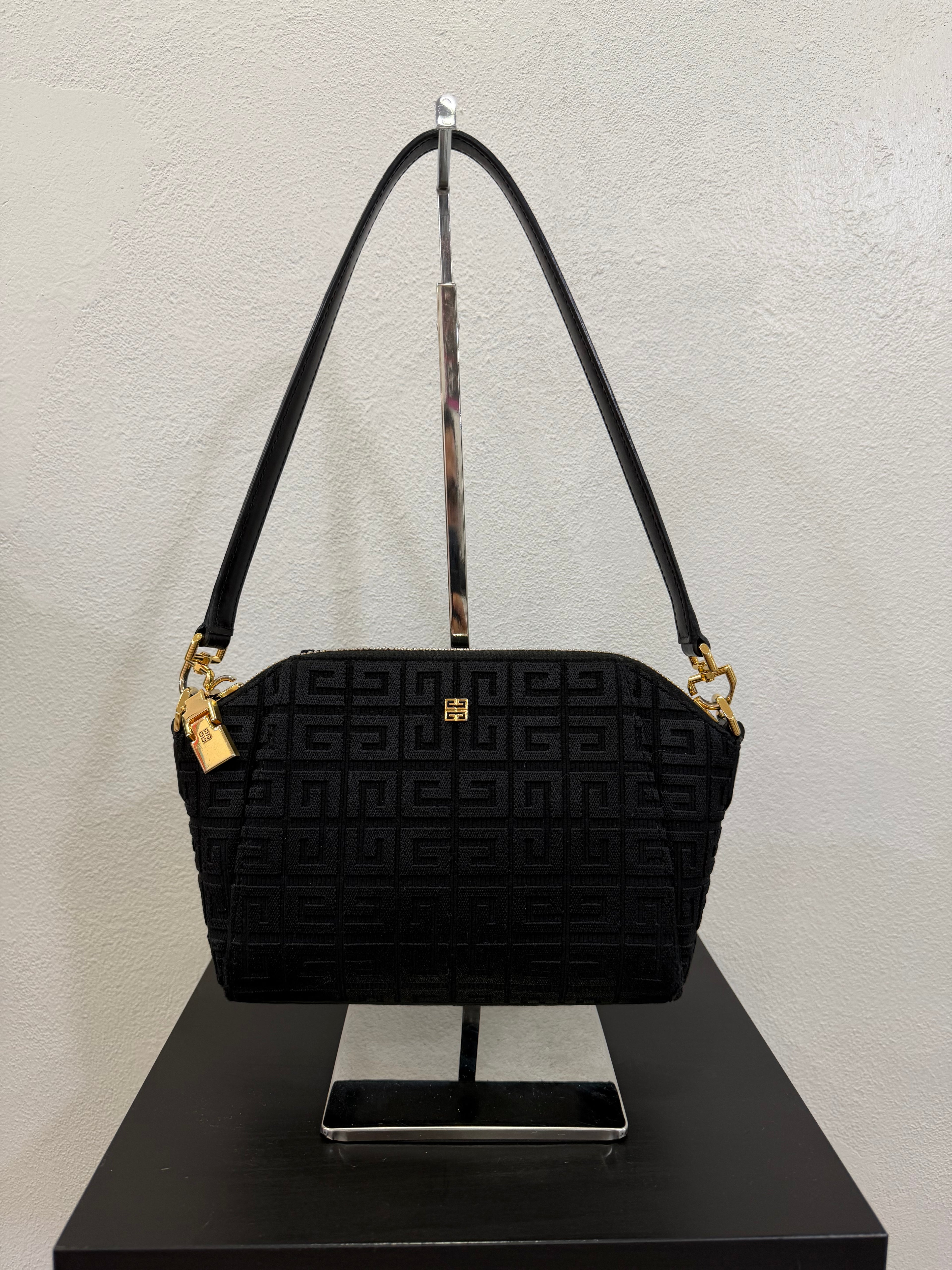 Givenchy Antigona Mini in tela 4G