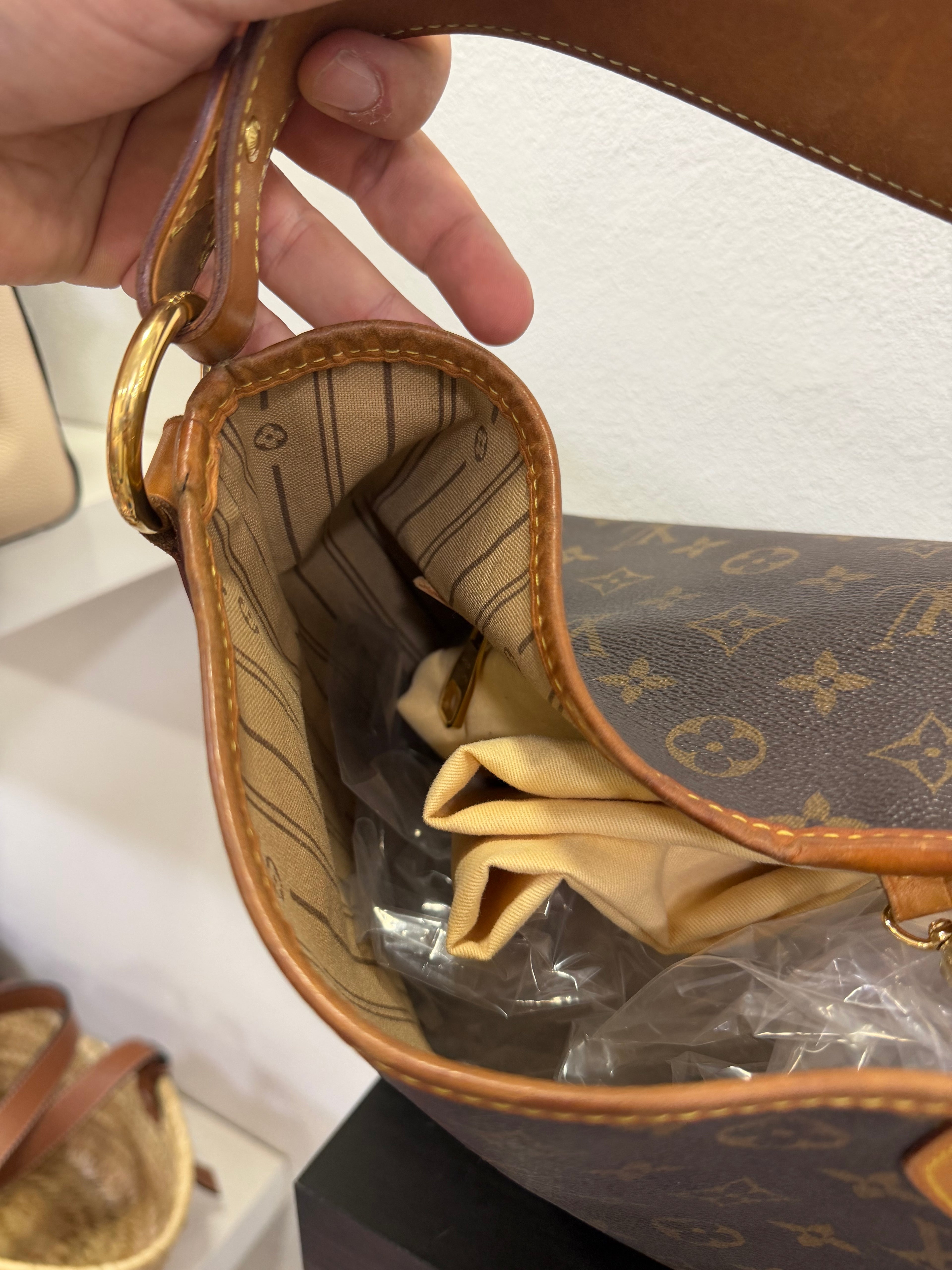 Louis Vuitton Delightful PM