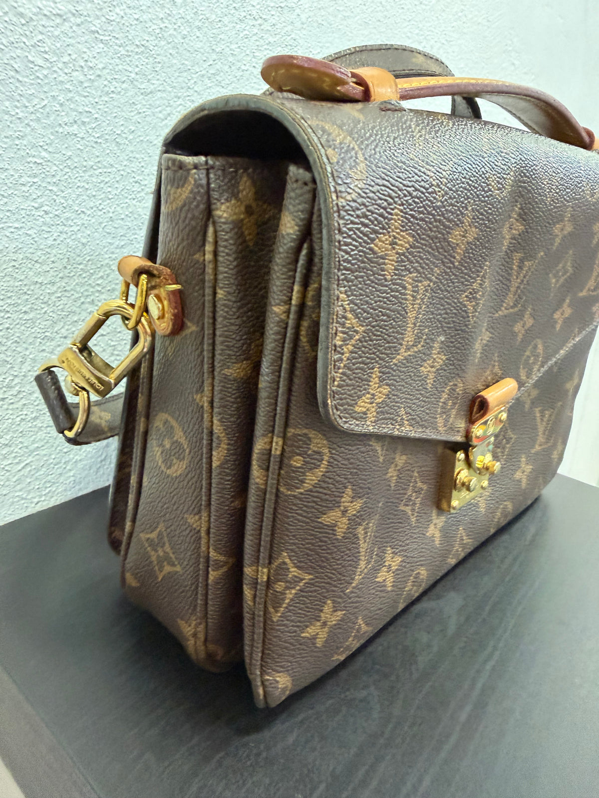Louis Vuitton Metis Monogram