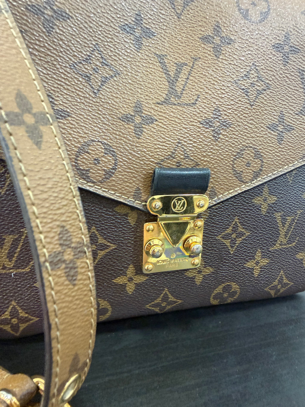 Louis vuitton Metis Reverse