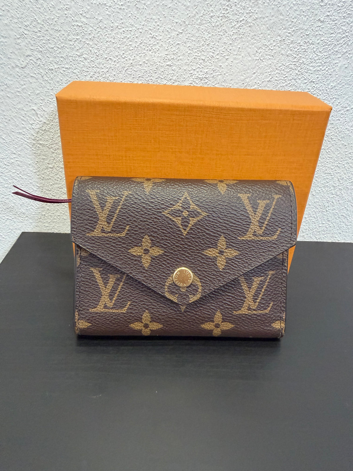 Louis Vuitton Portafogli Victorine Peonia