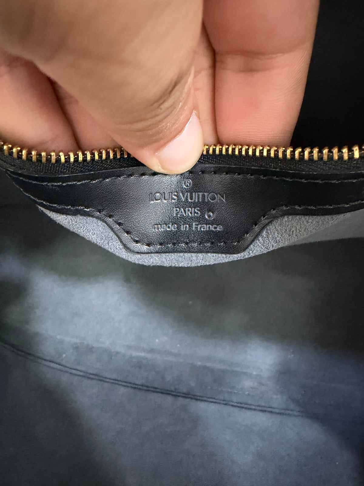 Louis Vuitton Lussac Epi Nero