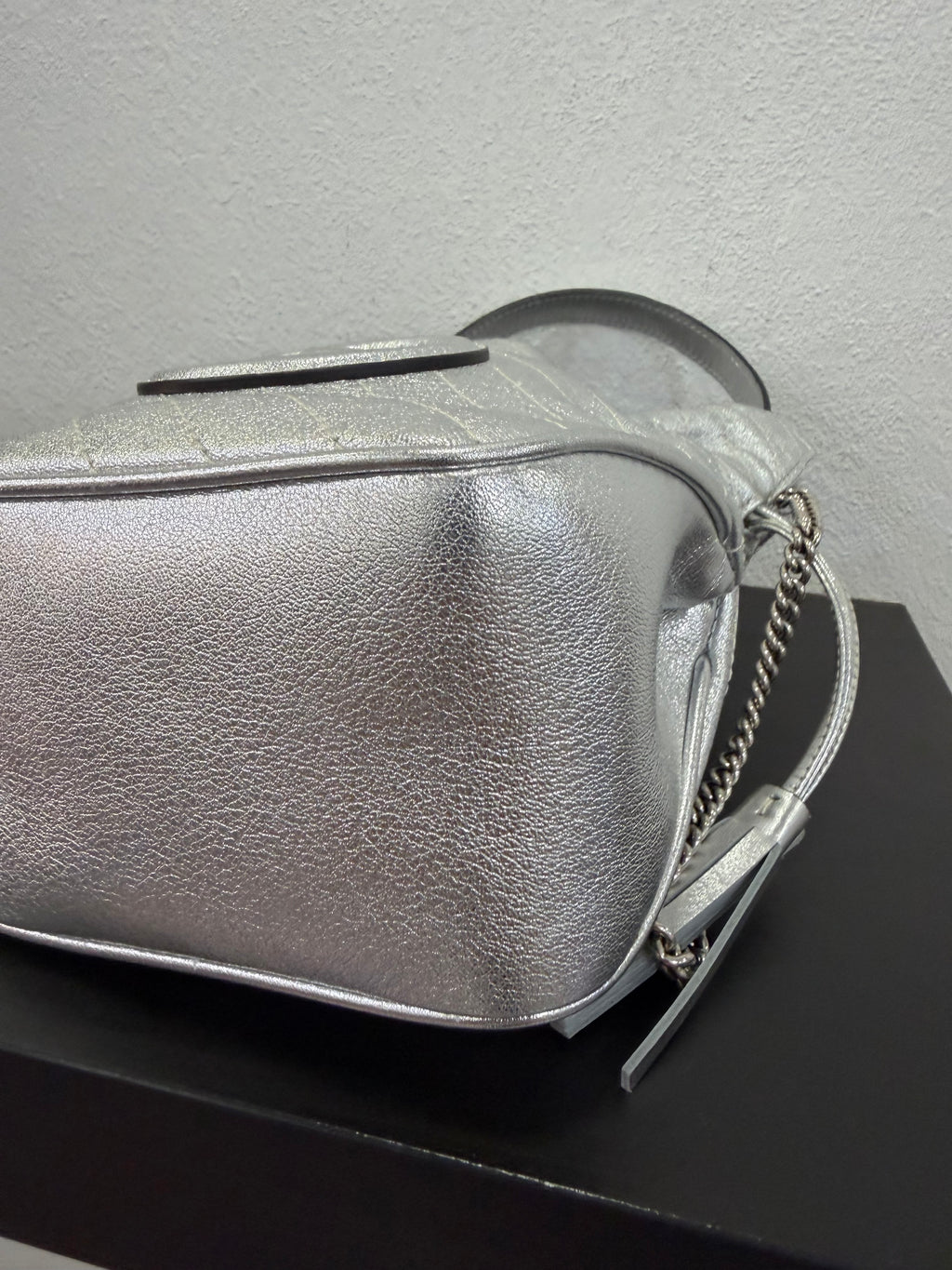 Gucci Blondie Mini Bucket