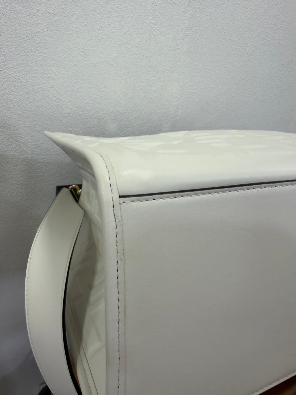 Fendi Sunshine Medium Bianco FF imbottito