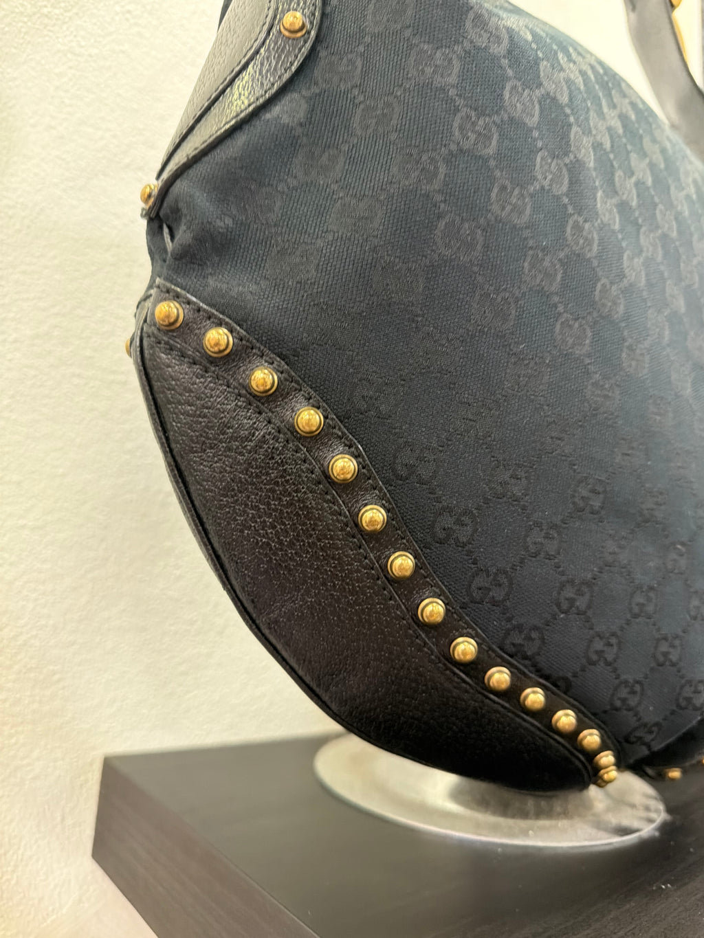 Gucci Pelham Medium