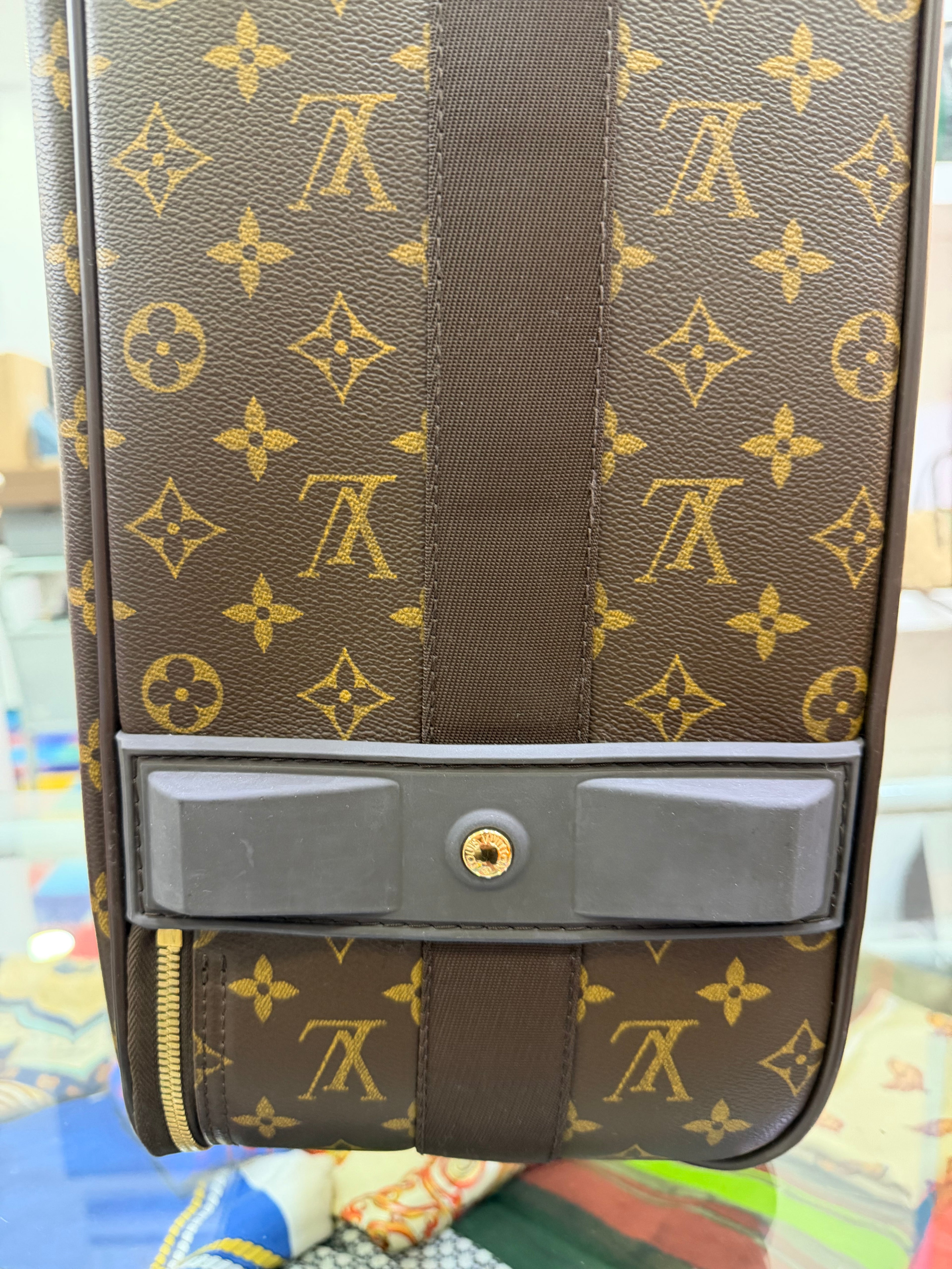 Louis Vuitton Pegase 55 Monogram