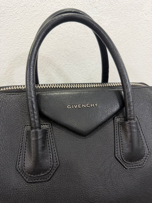 Givenchy Antigona Grande Nera