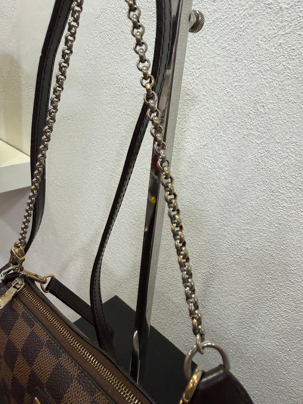 Louis Vuitton Pochette Eva Damier ebene