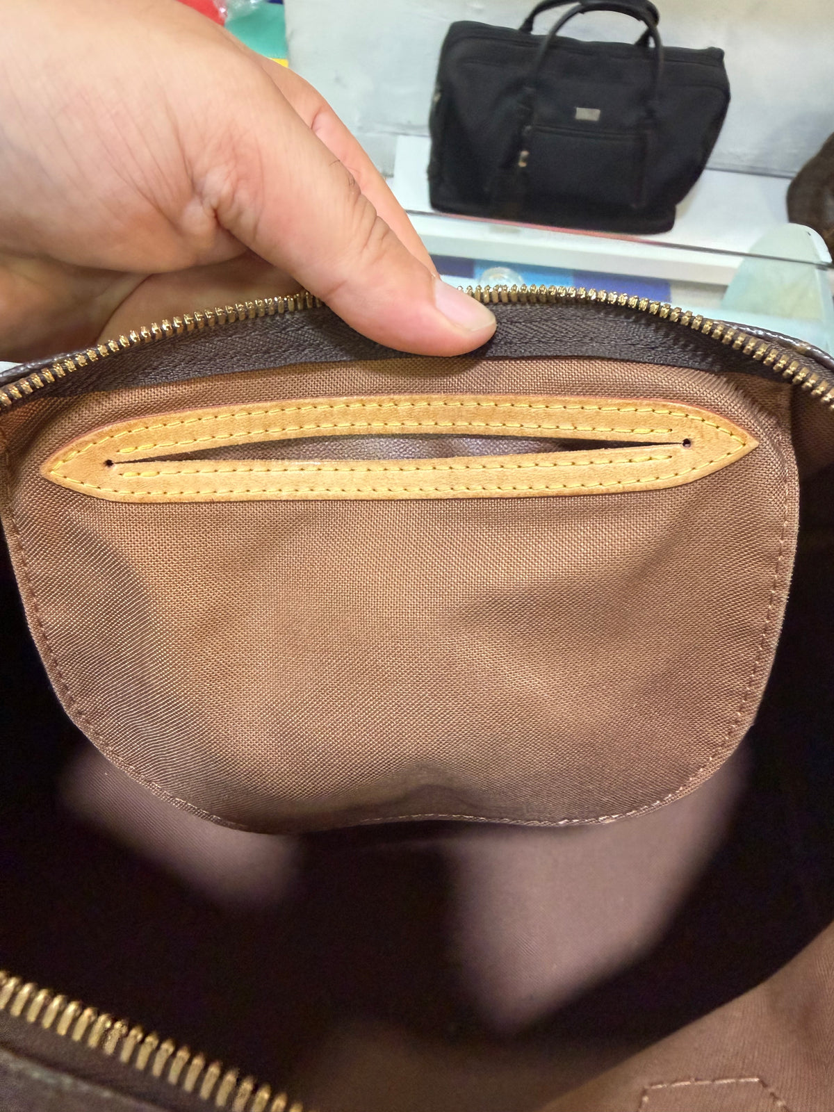 Louis Vuitton Speedy 35 Monogram Bandouliere