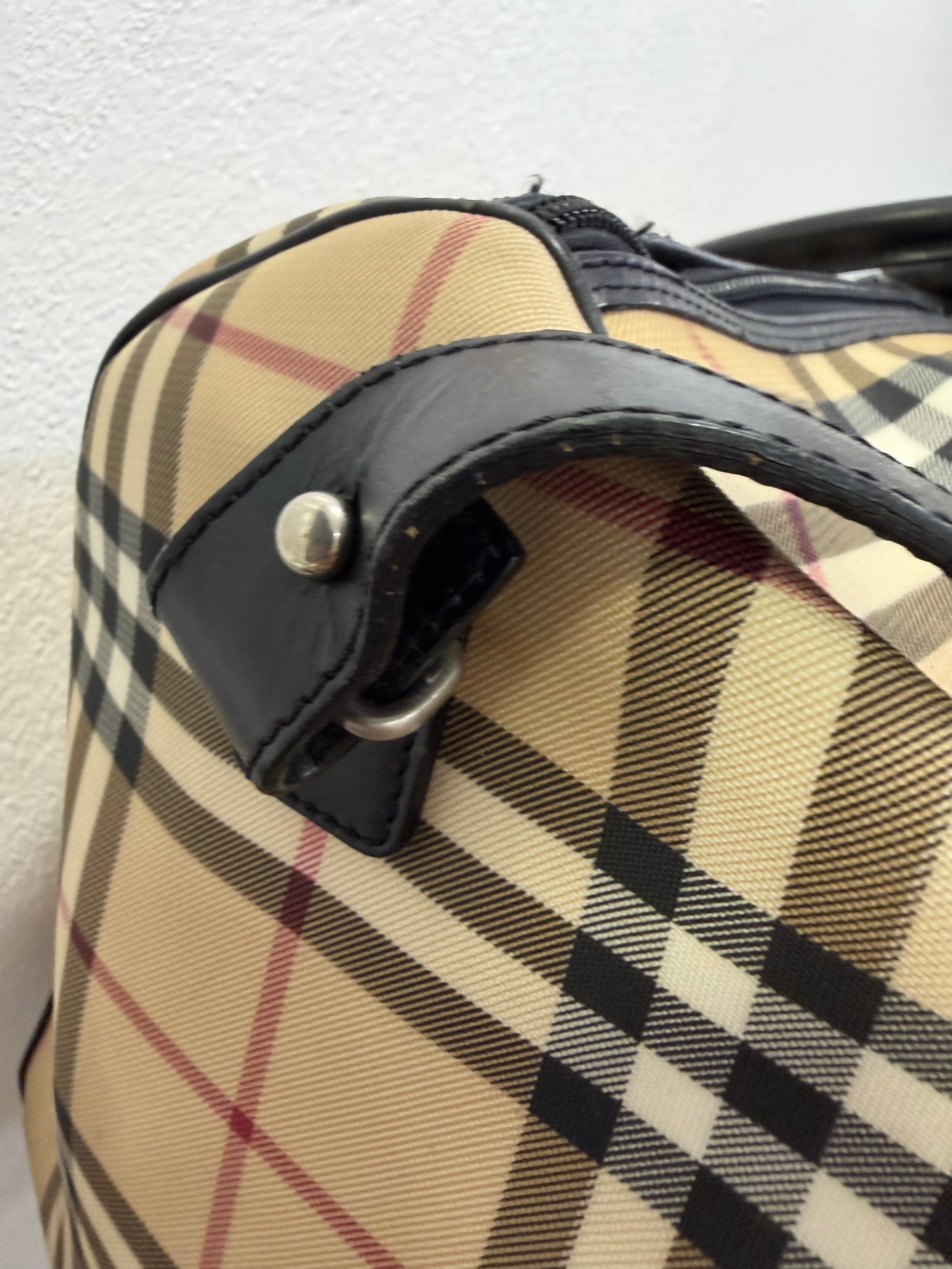 Burberry Borsone Check con tracolla
