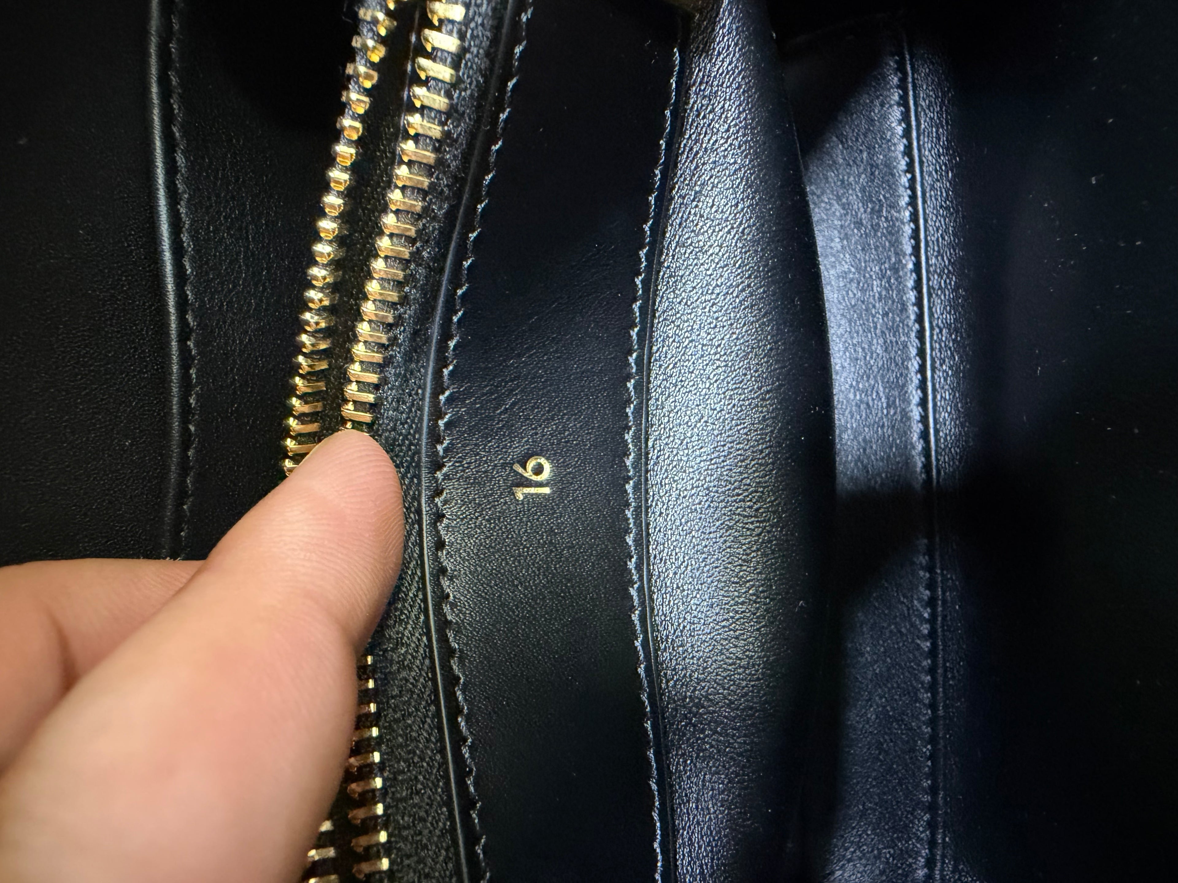 Celine Borsa 16 Mini