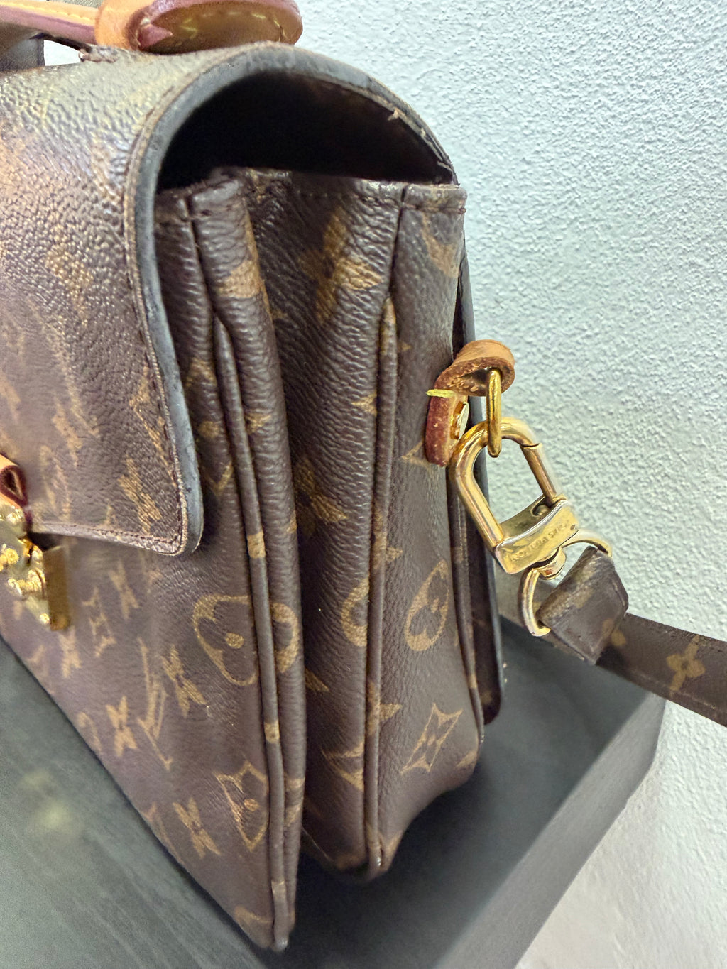 Louis Vuitton Metis Monogram