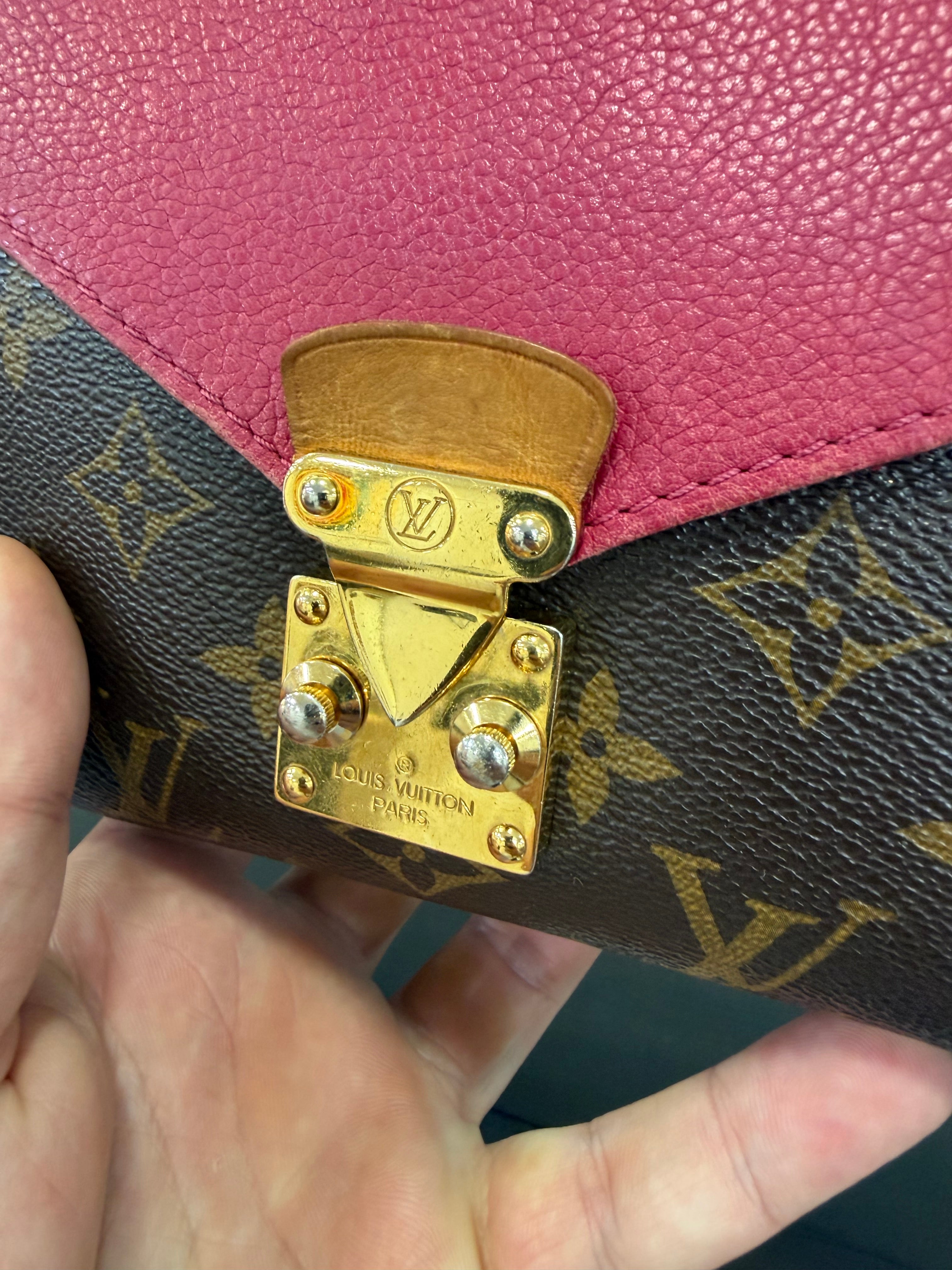 Louis vuitton Pallas Chain