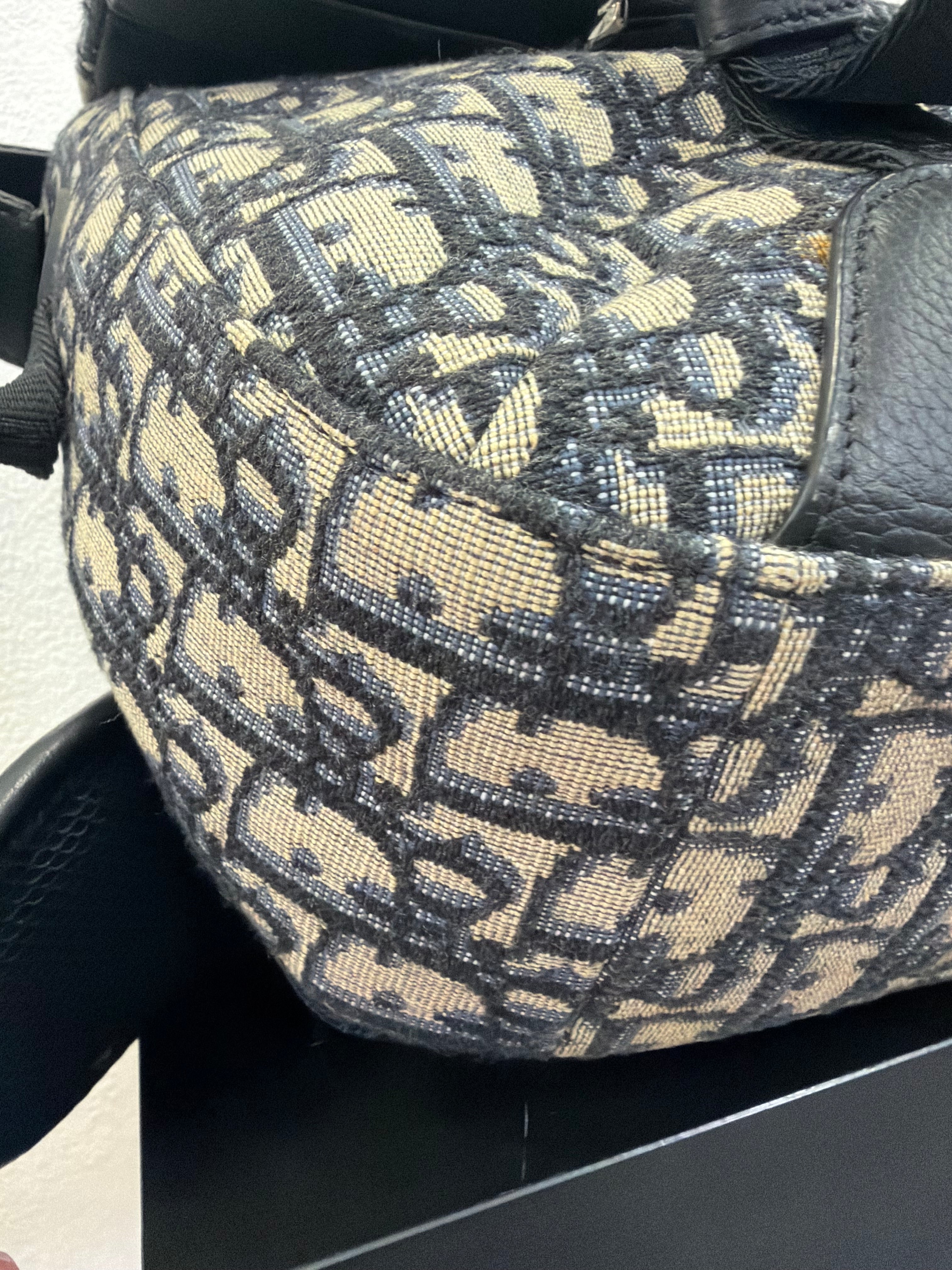 Christian Dior Explorer Messenger Dior oblique jacquard