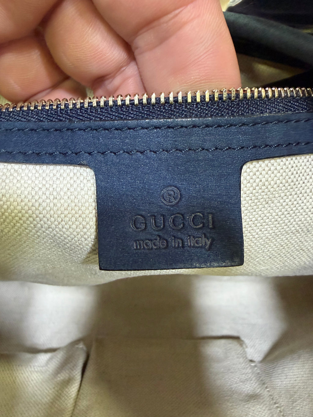 Gucci Jackie GG Medium