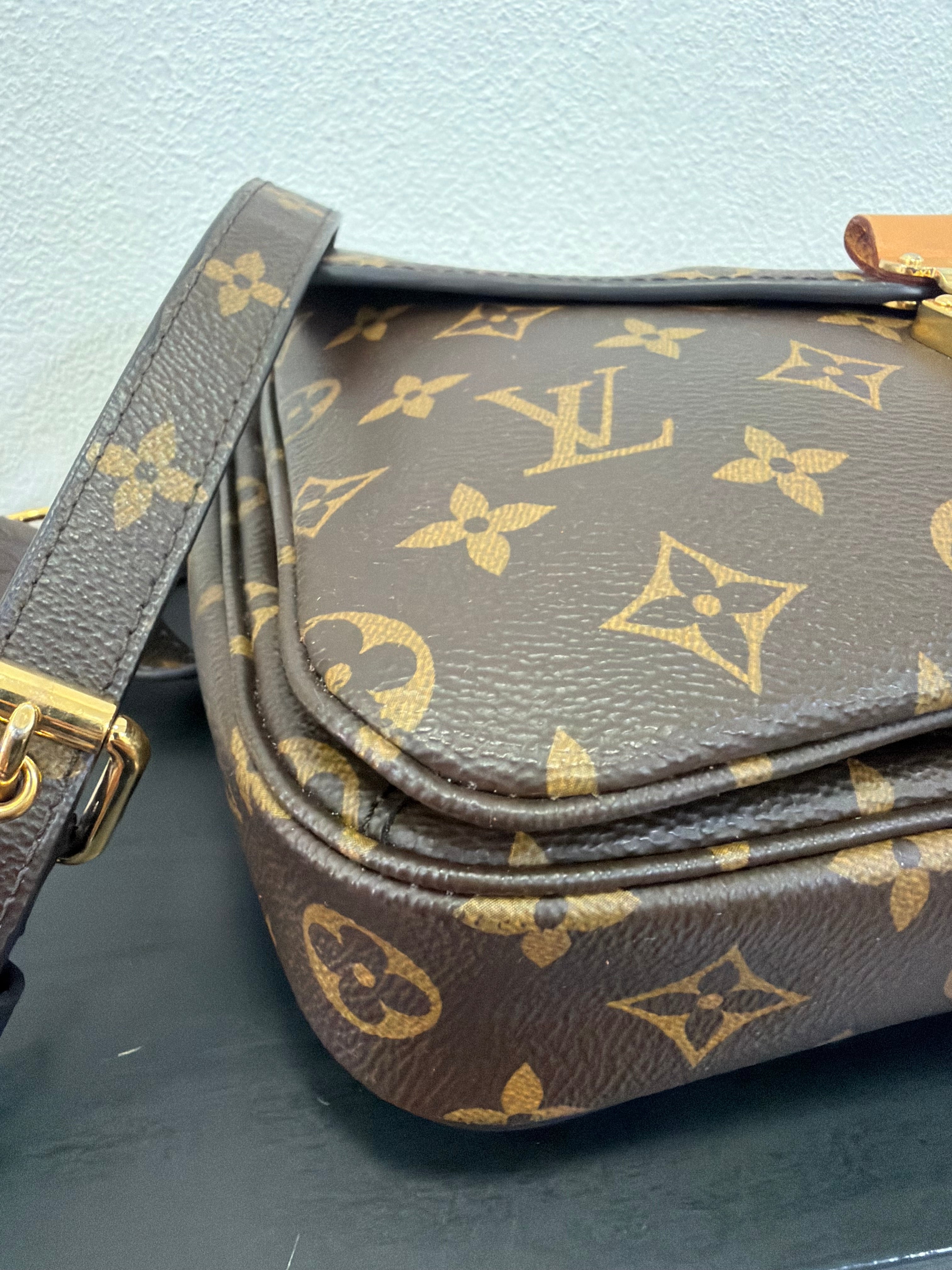 Louis Vuitton Metis Monogram