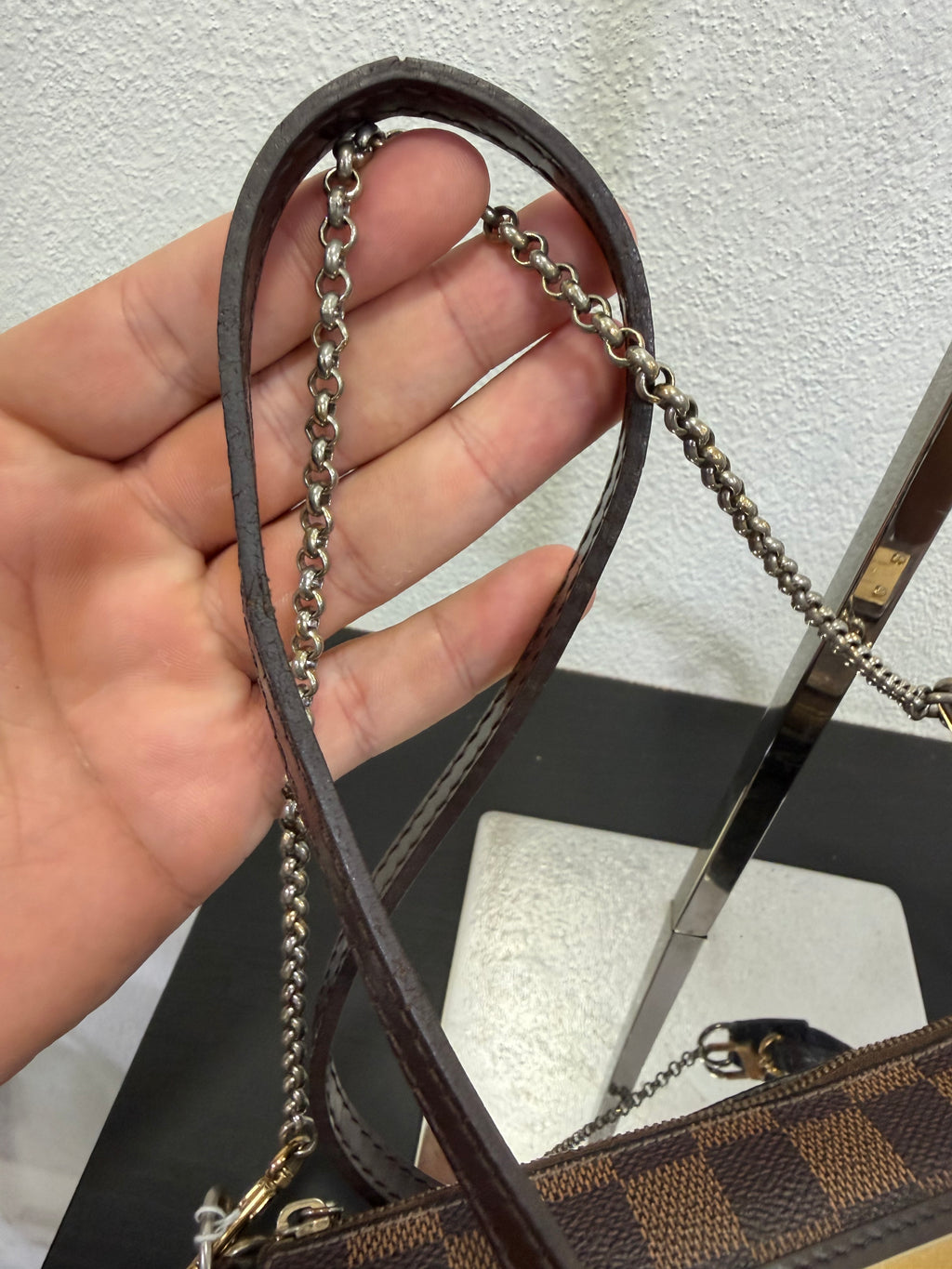 Louis Vuitton Pochette Eva Damier ebene