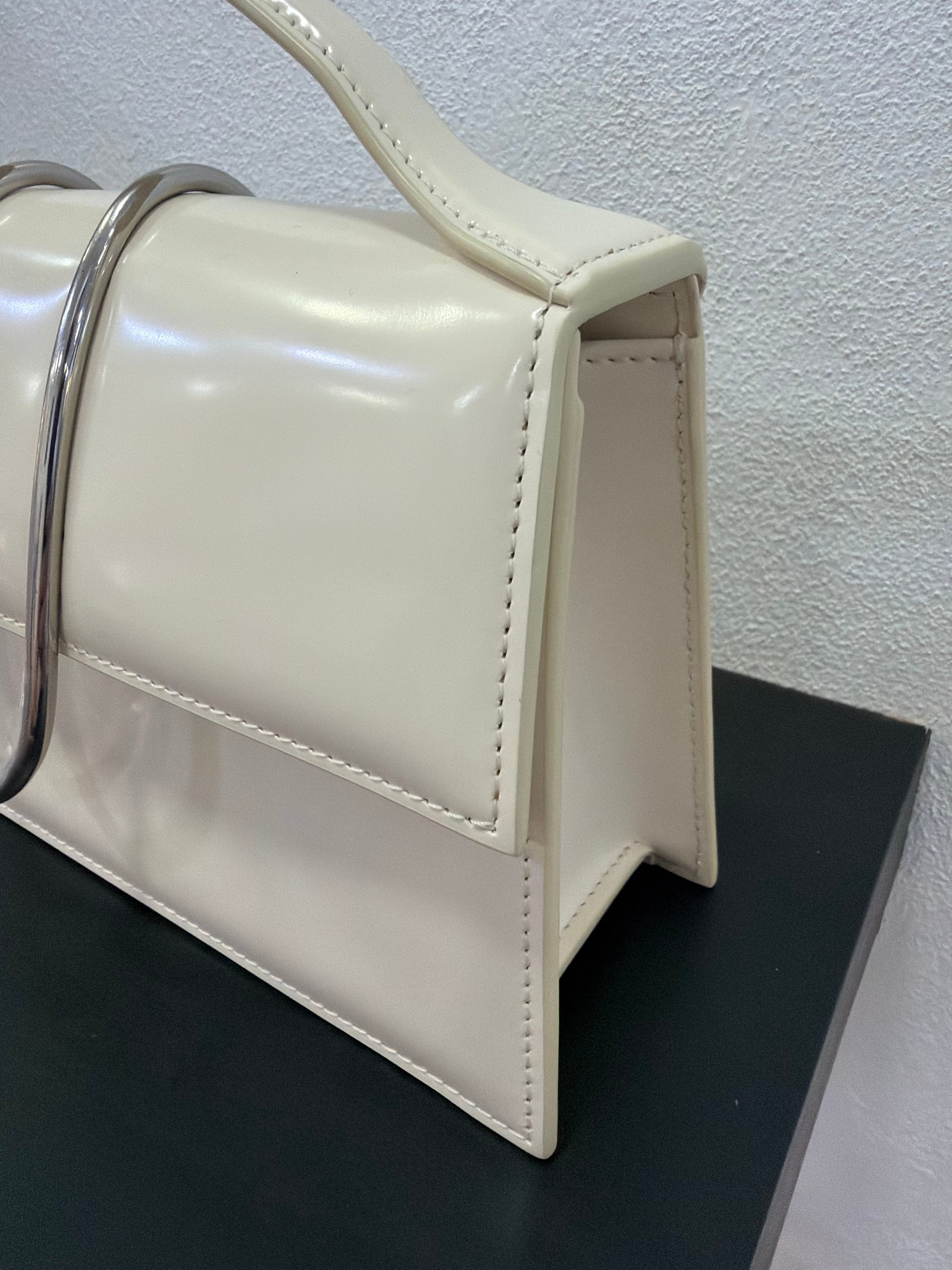 Jacquemus Le Grand Bambino Frame Bianco