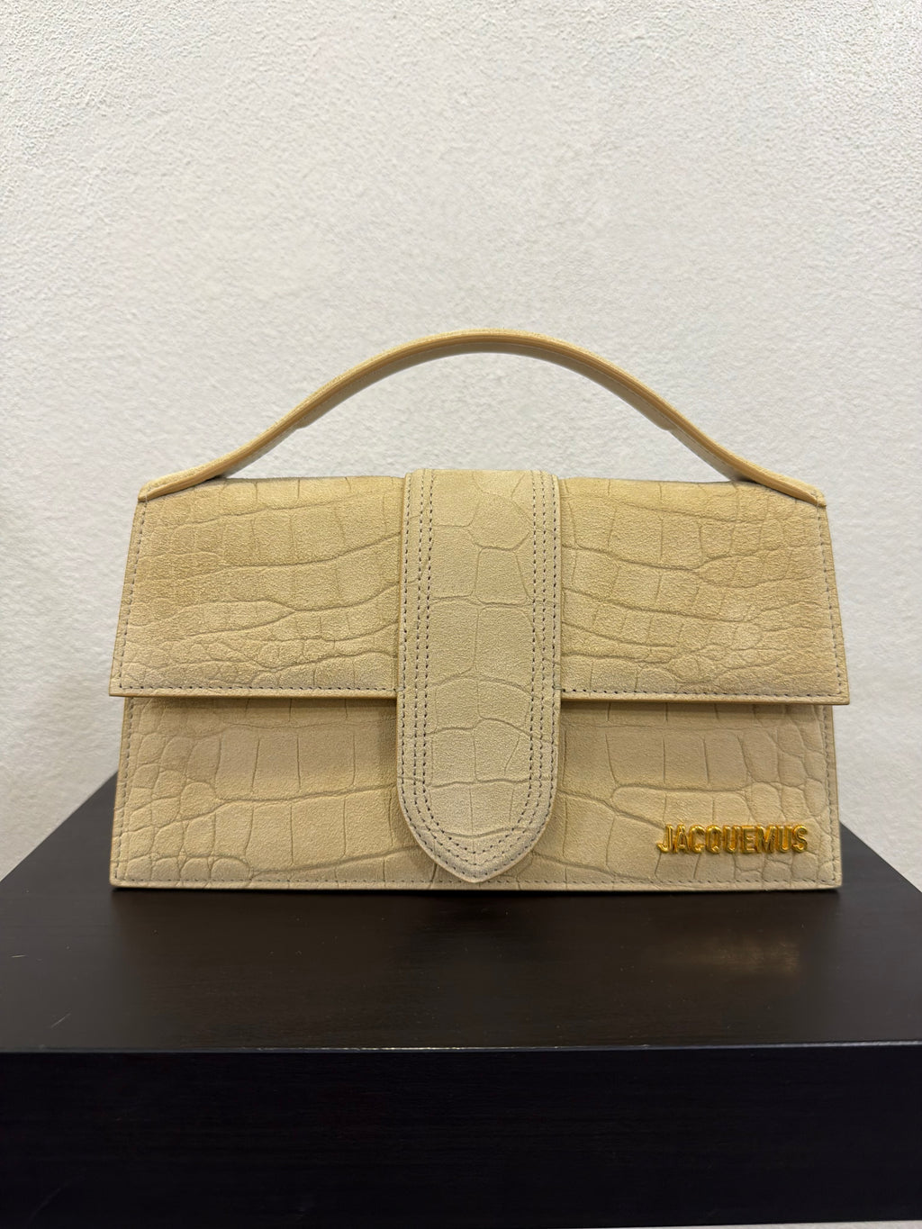 Jacquemus Le Grand Bambino Suede Cocco beige