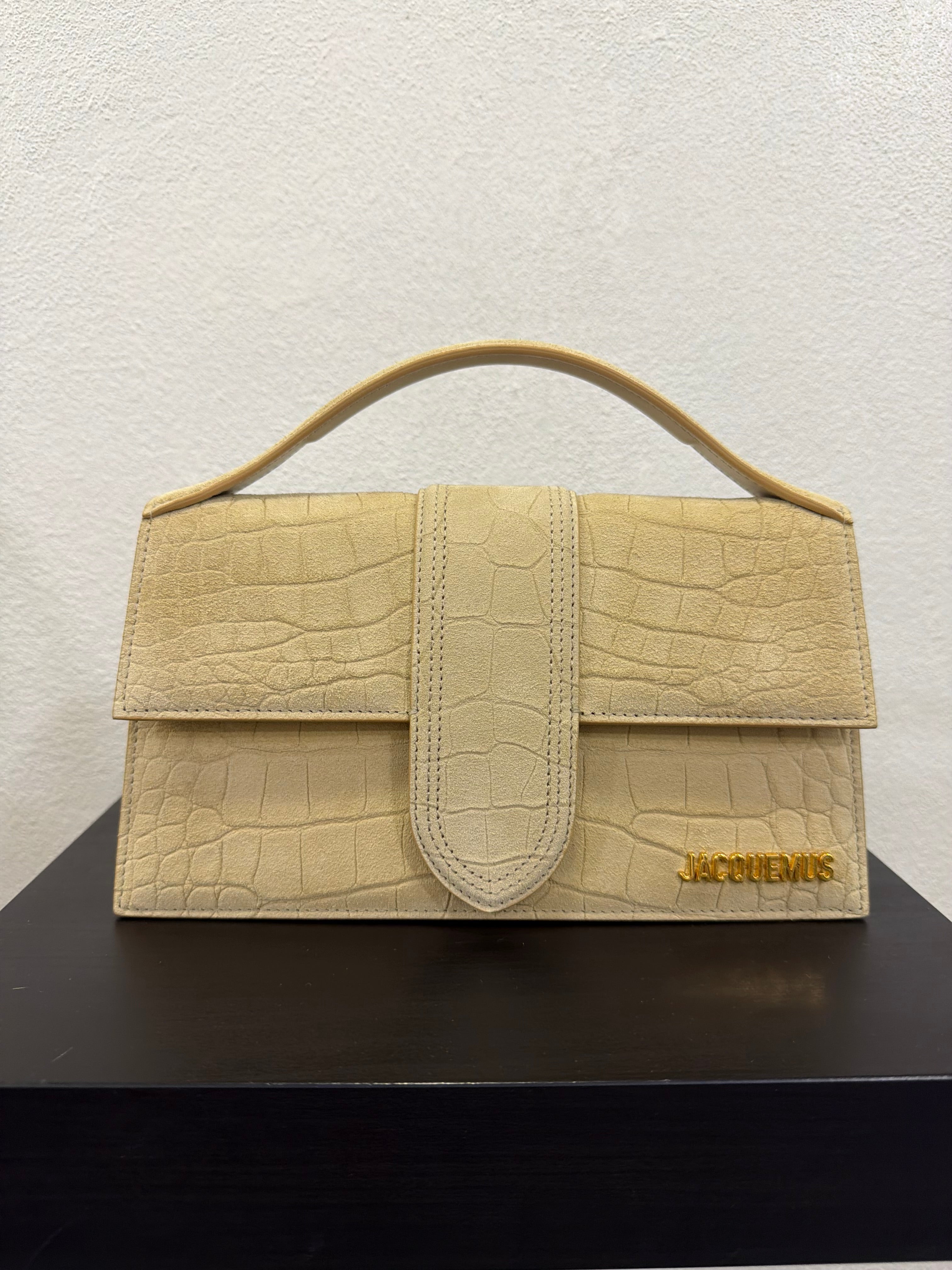 Jacquemus Le Grand Bambino Suede Cocco beige