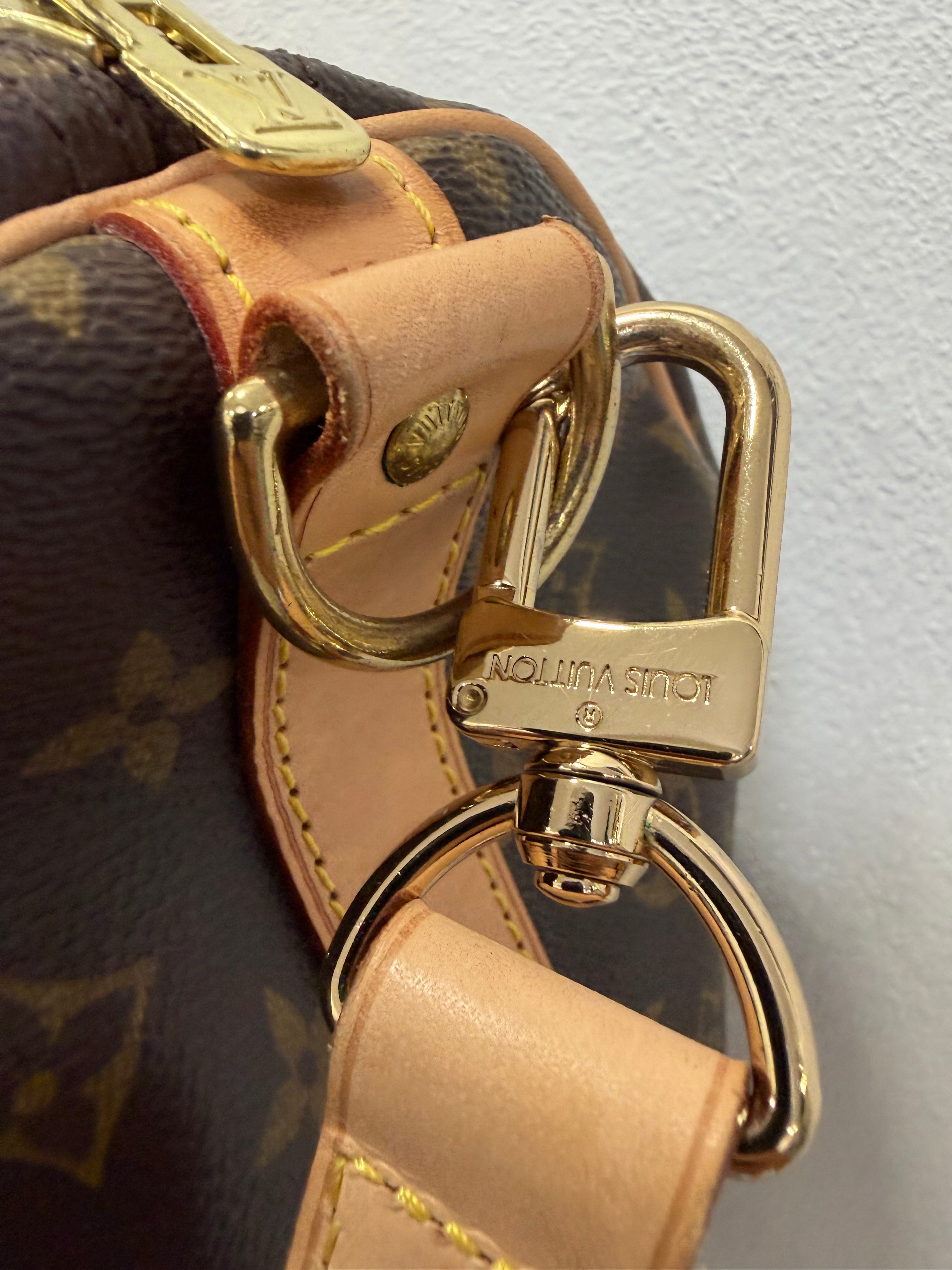 Louis Vuitton Keepall 50 Bandouliere