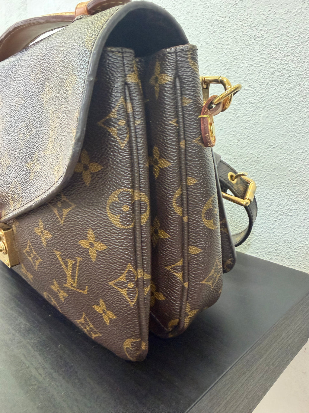 Louis Vuitton Metis Monogram
